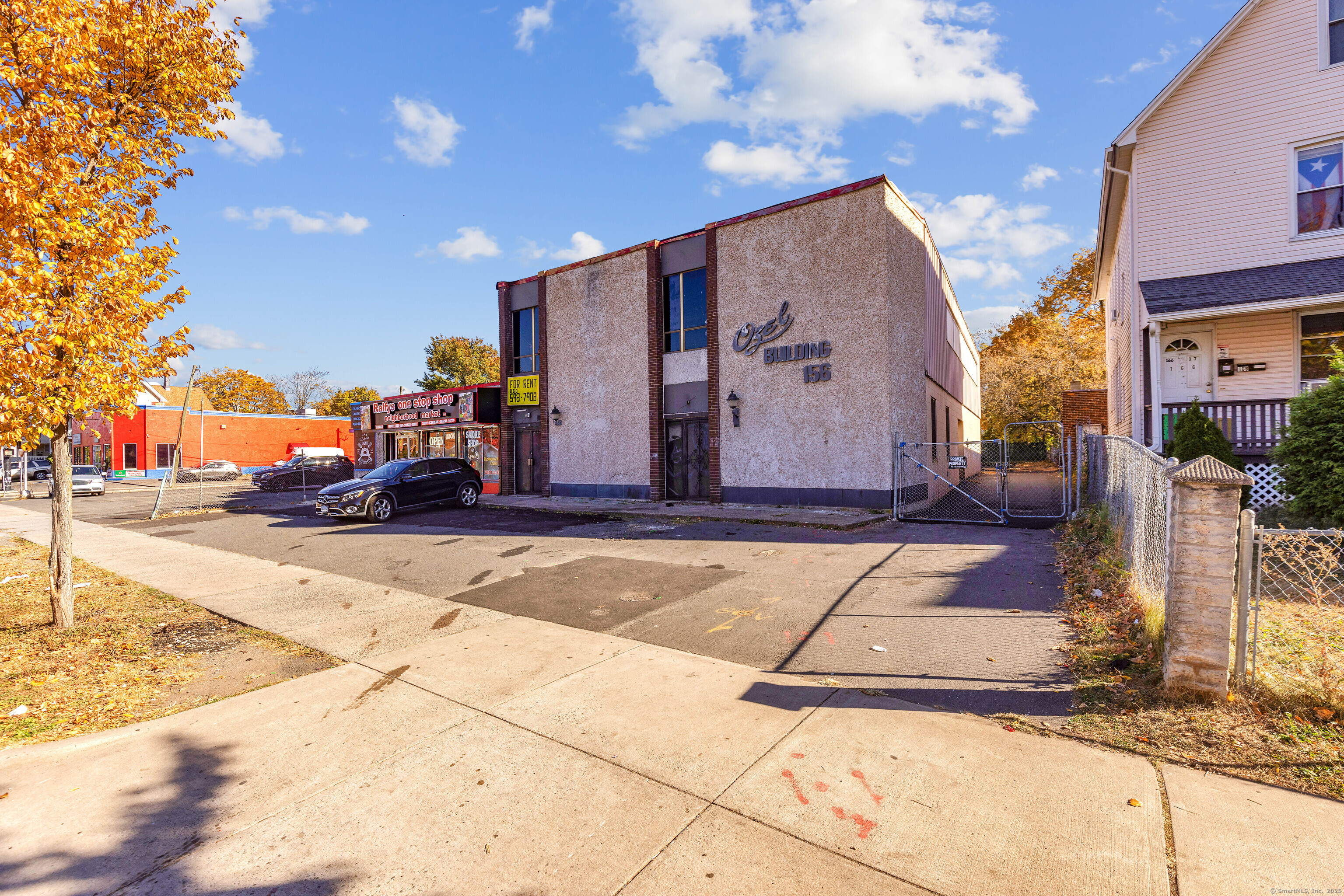 156 Franklin Avenue Property Photo 6