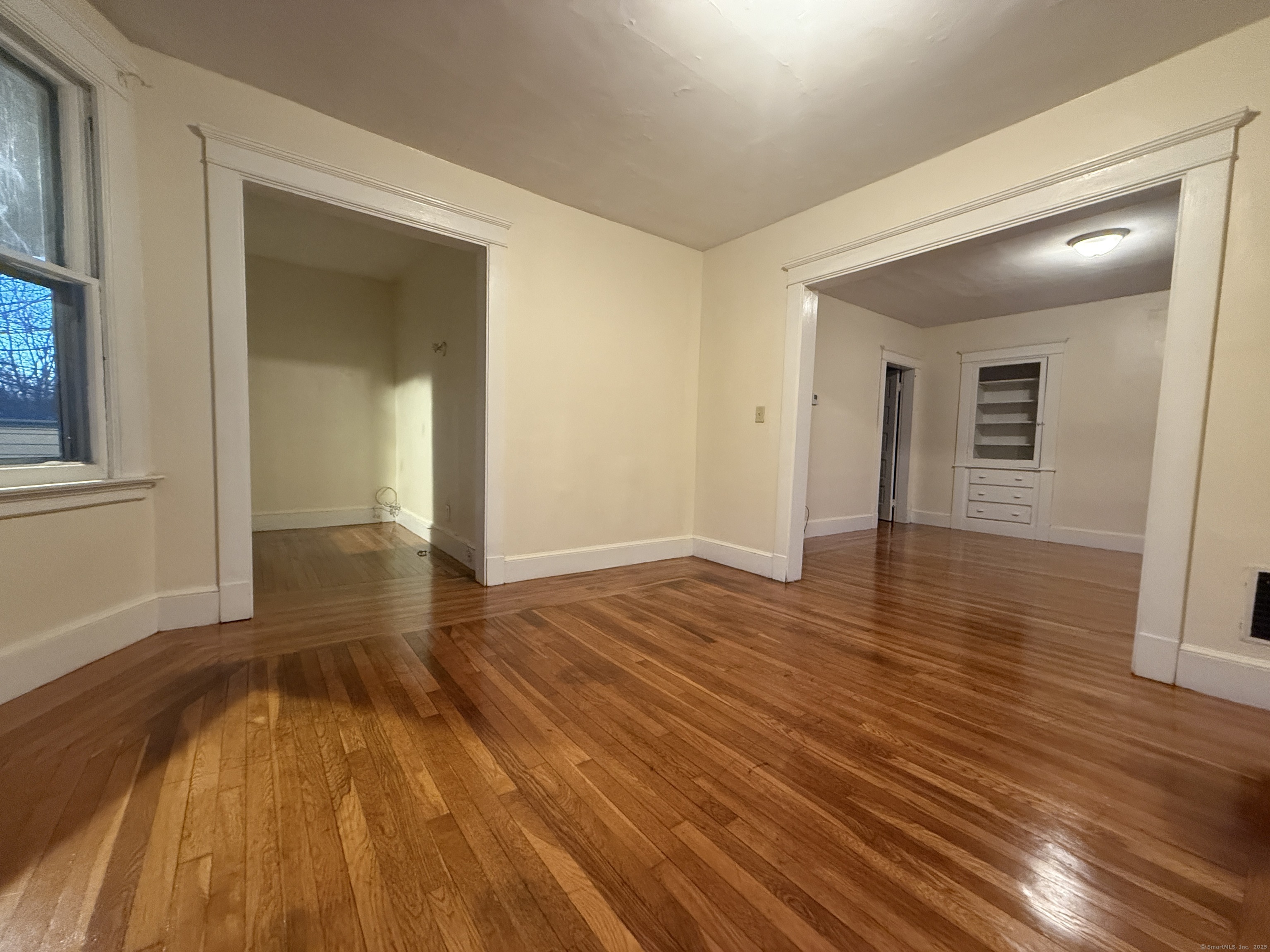 865 Elm Street Property Photo 8