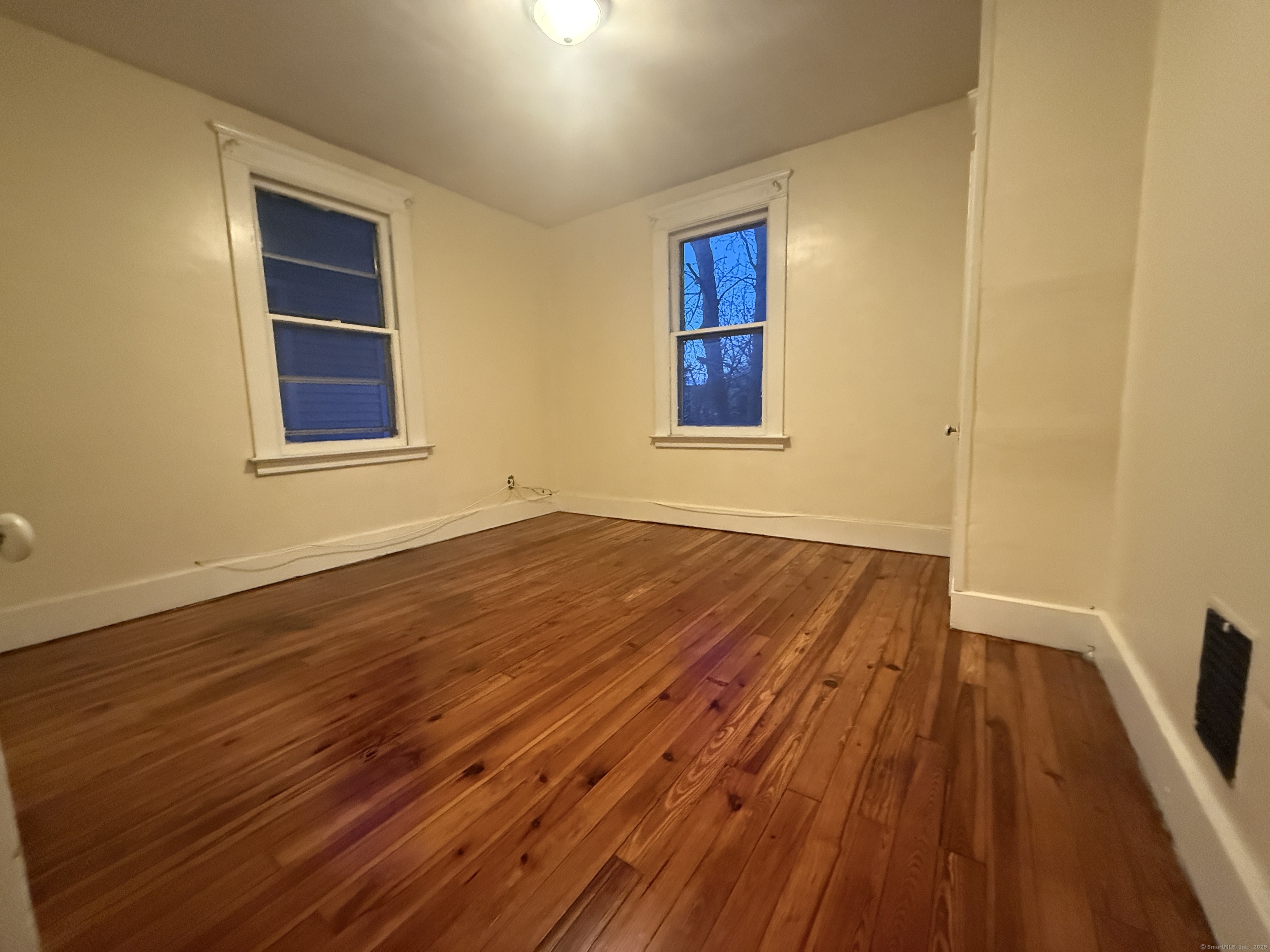 865 Elm Street Property Photo 20