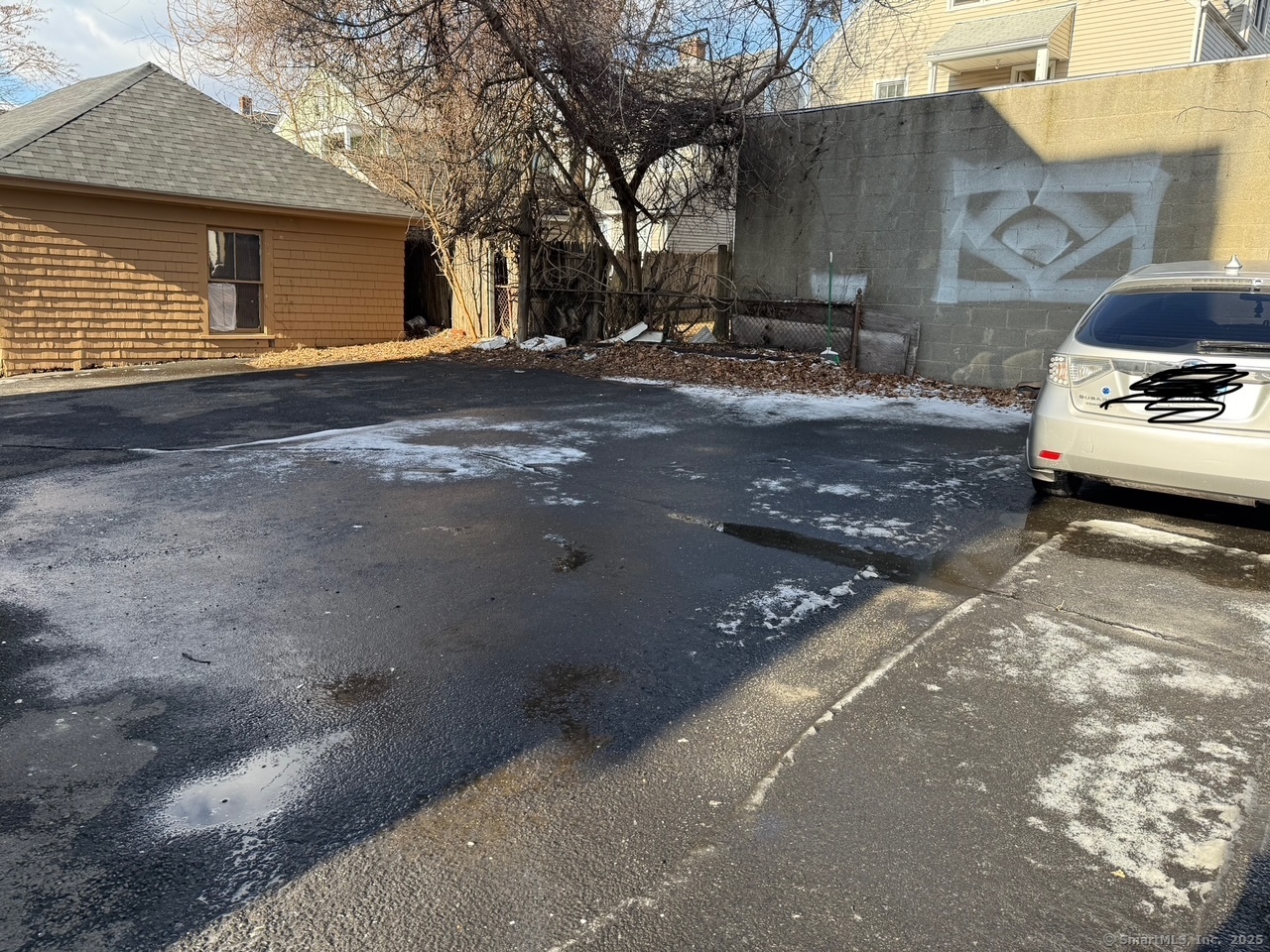 724 Capitol Avenue Property Photo 4