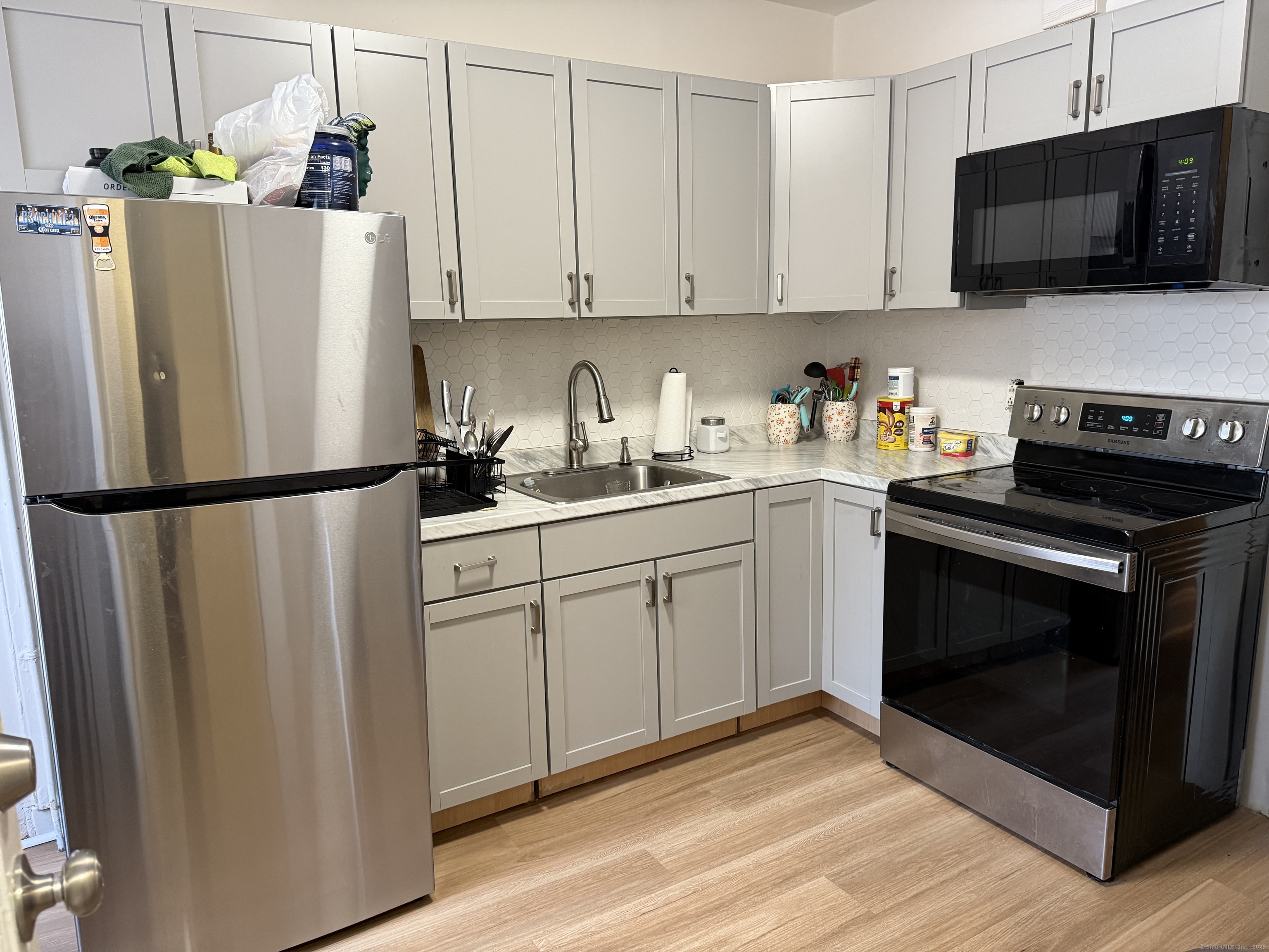 724 Capitol Avenue Property Photo 12