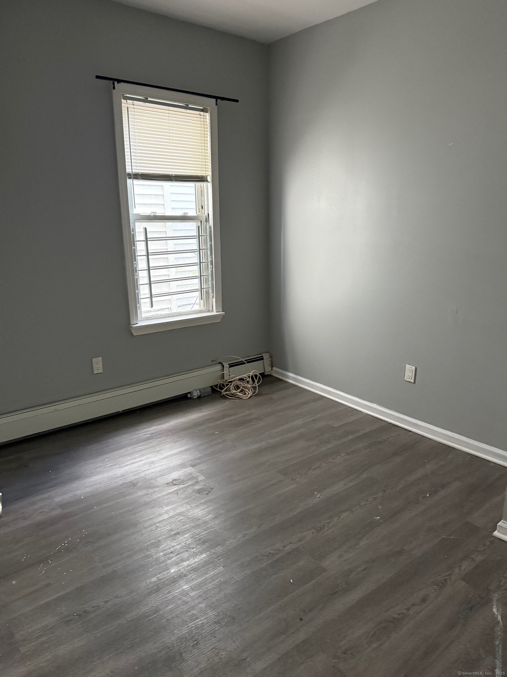 652 Maple Street Property Photo 8