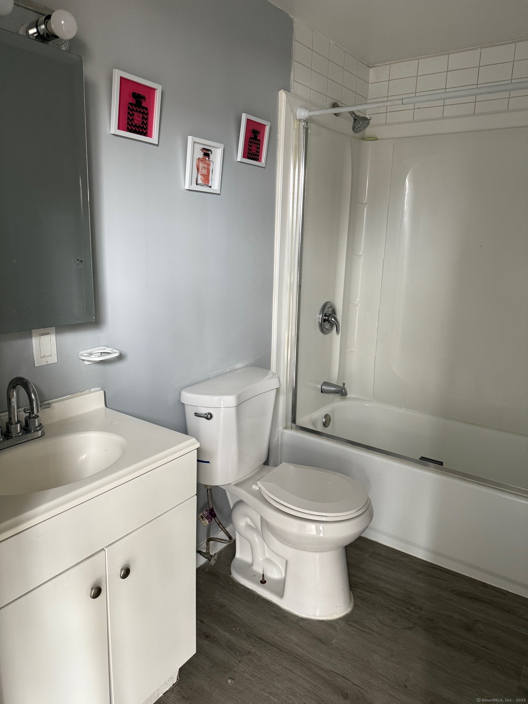 652 Maple Street Property Photo 9