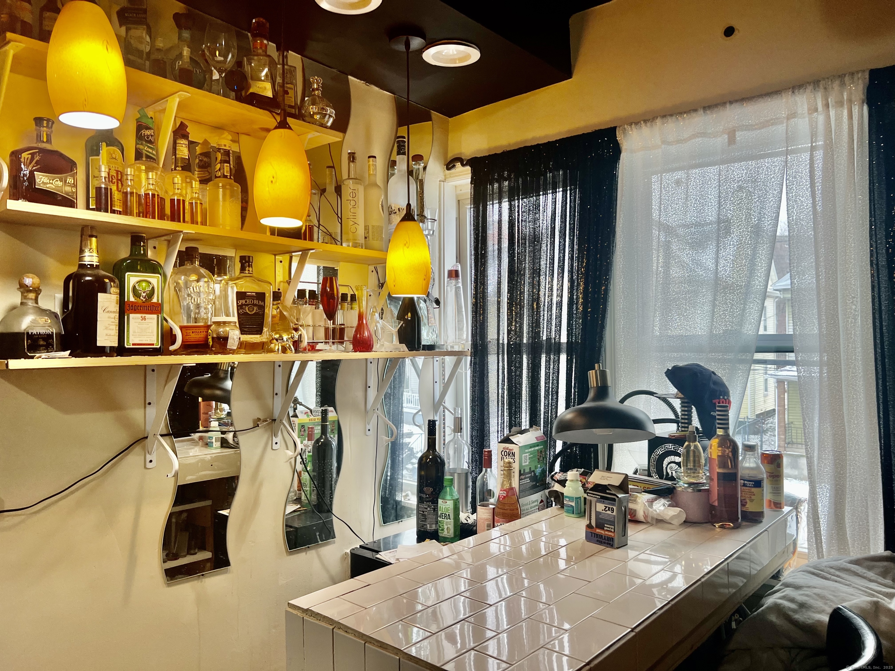 130 132 134 136 Center Street Property Photo 3