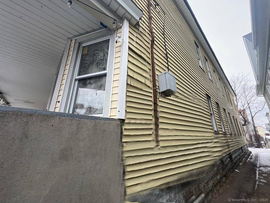 130 132 134 136 Center Street Property Photo 38