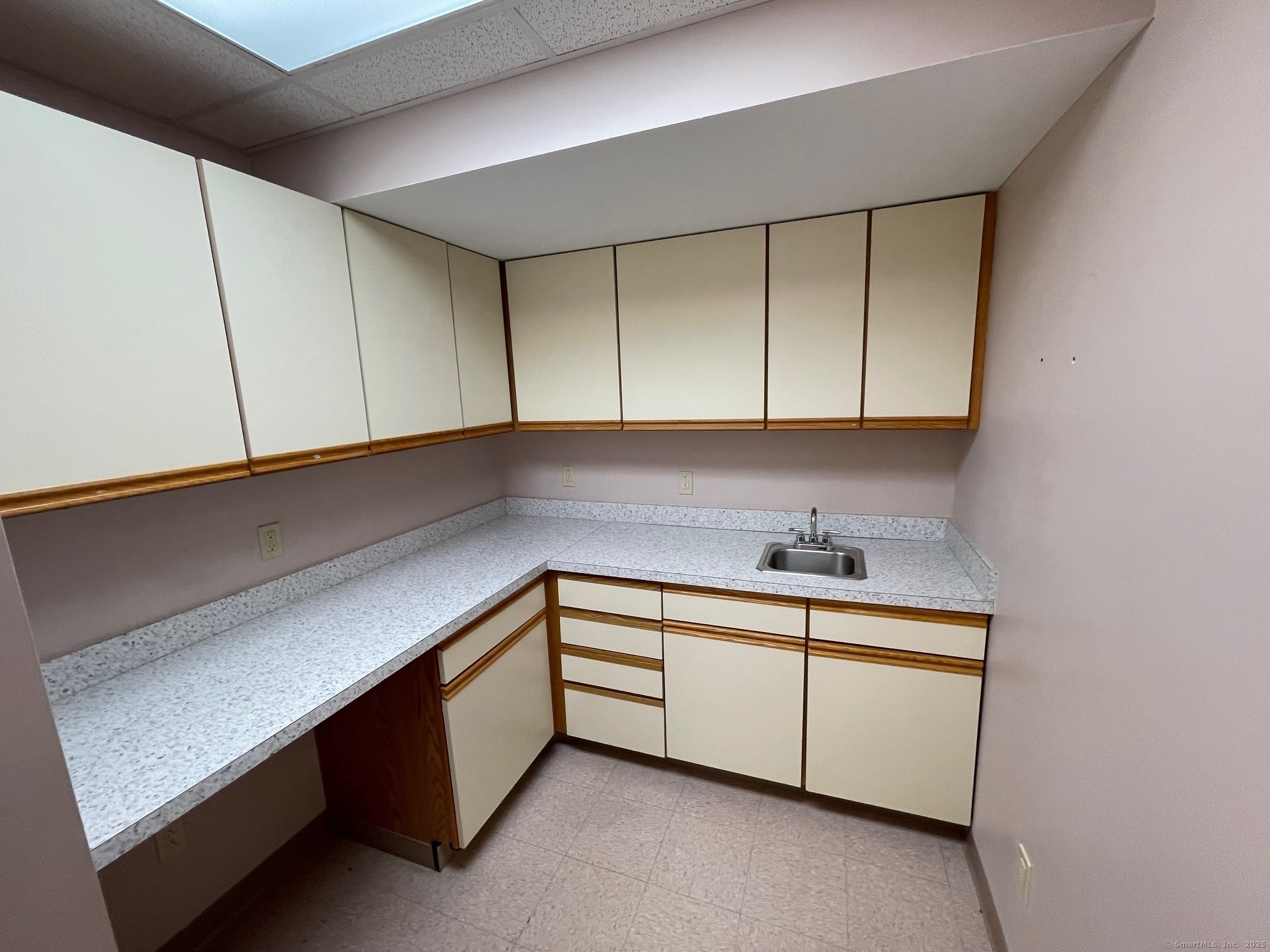464 Wolcott Rd Property Photo 11