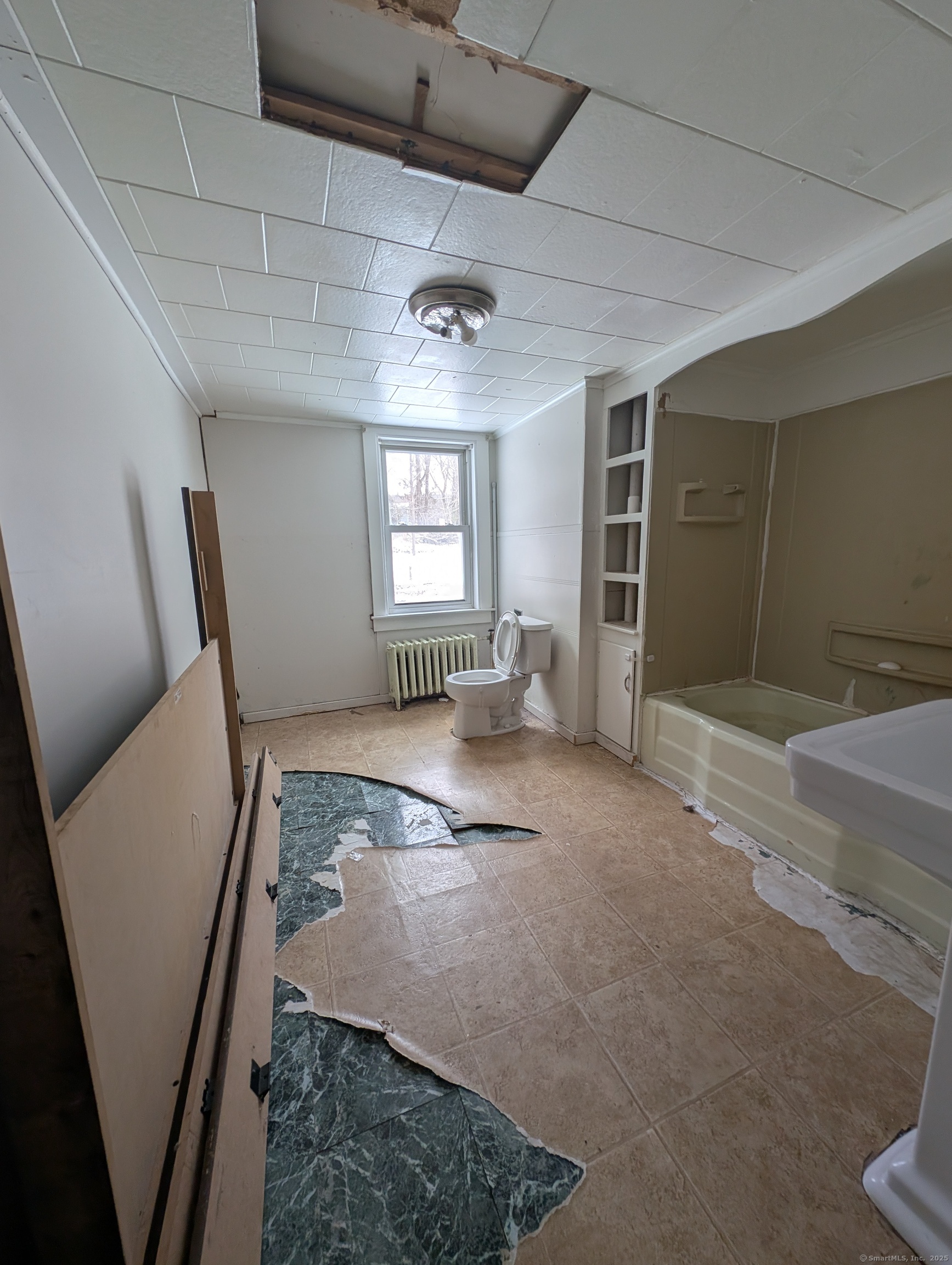 830 Main Street Property Photo 12