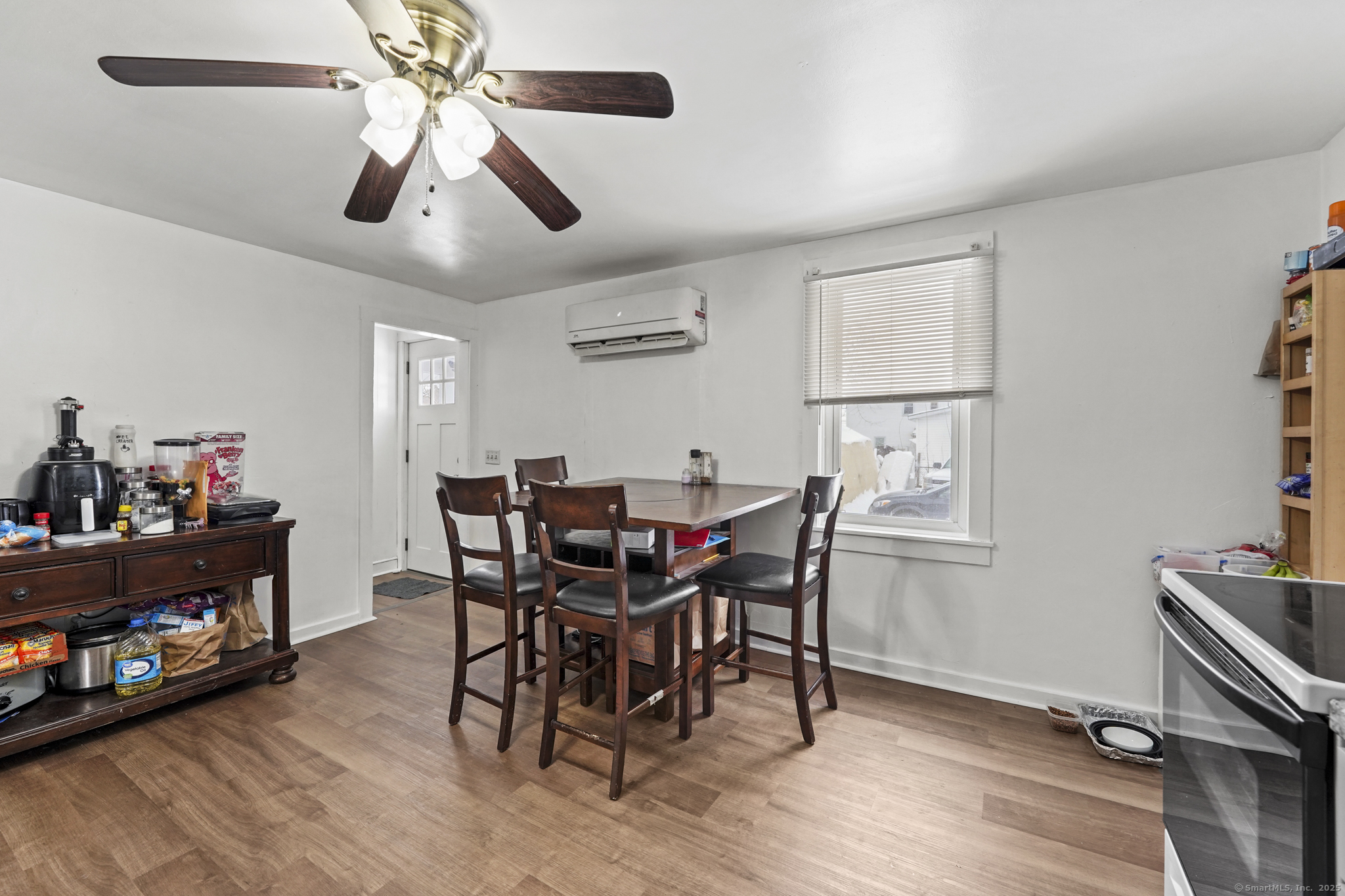 7 Church Street Property Photo 6