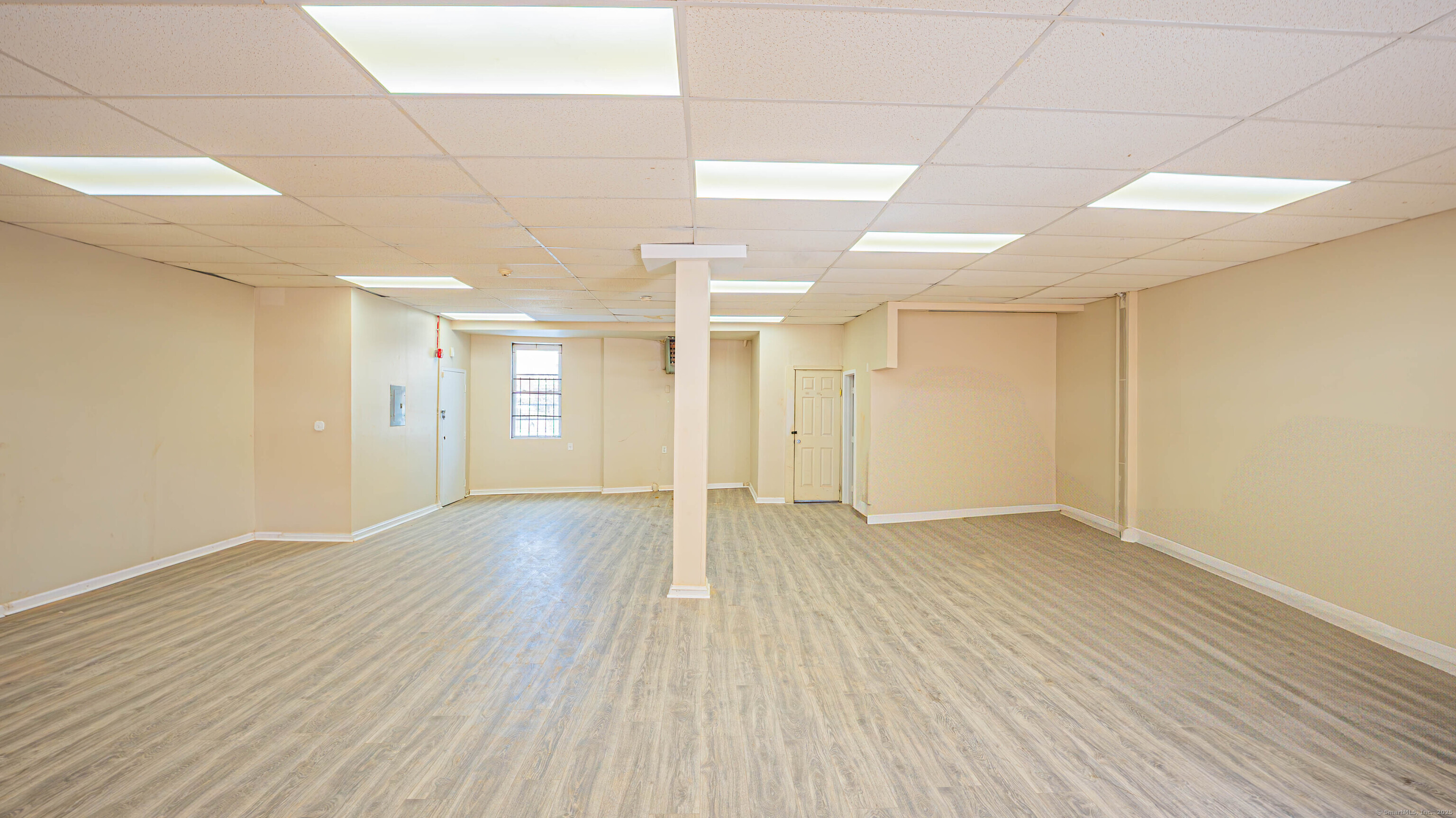 150 School Street Property Photo 5