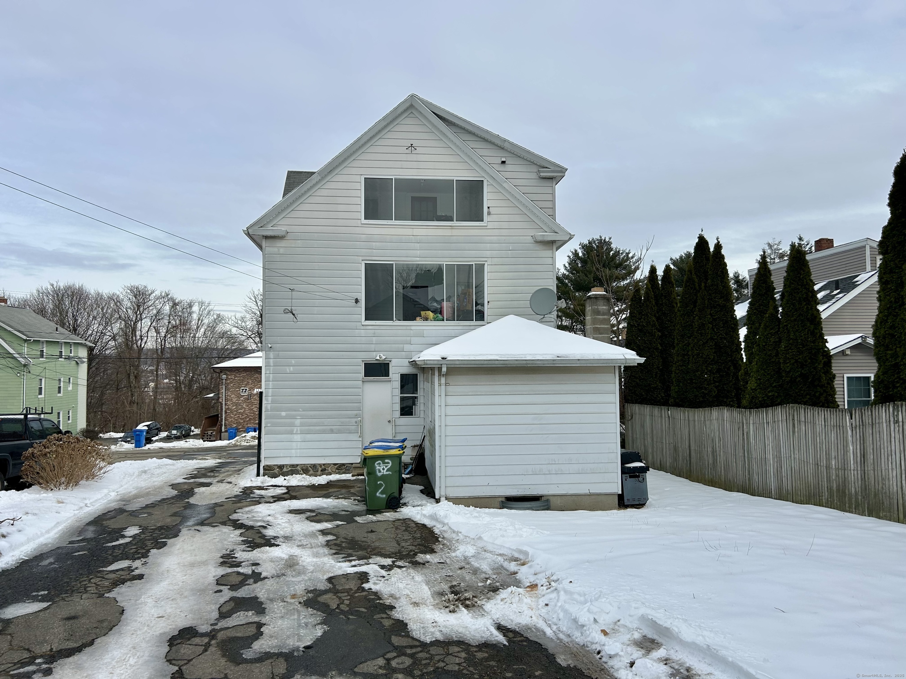 82 Chambers Street Property Photo 3