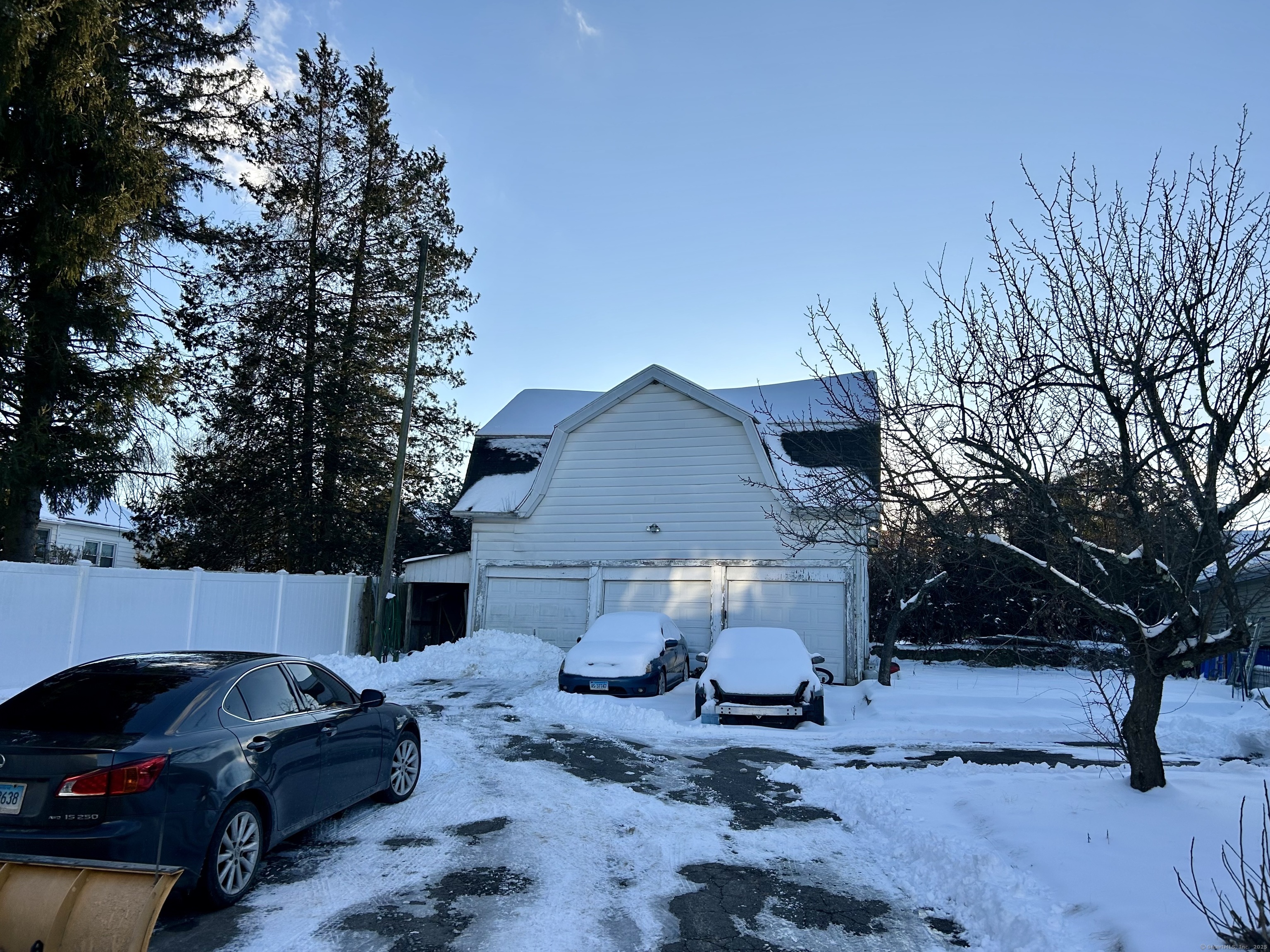 82 Chambers Street Property Photo 4