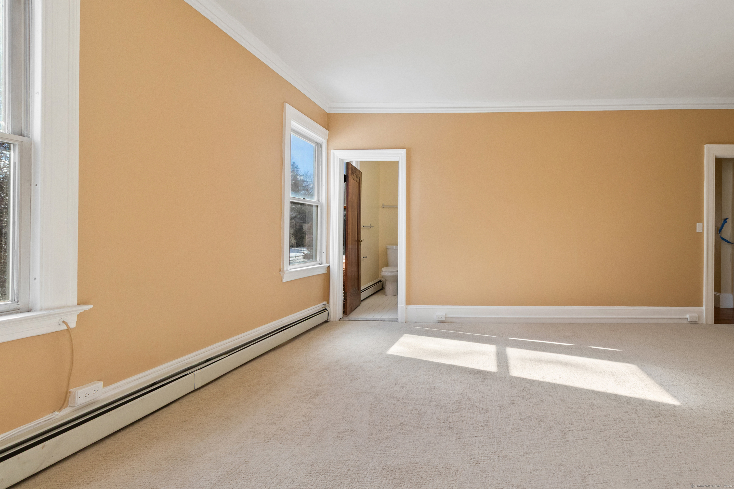 240 Central Avenue Property Photo 12