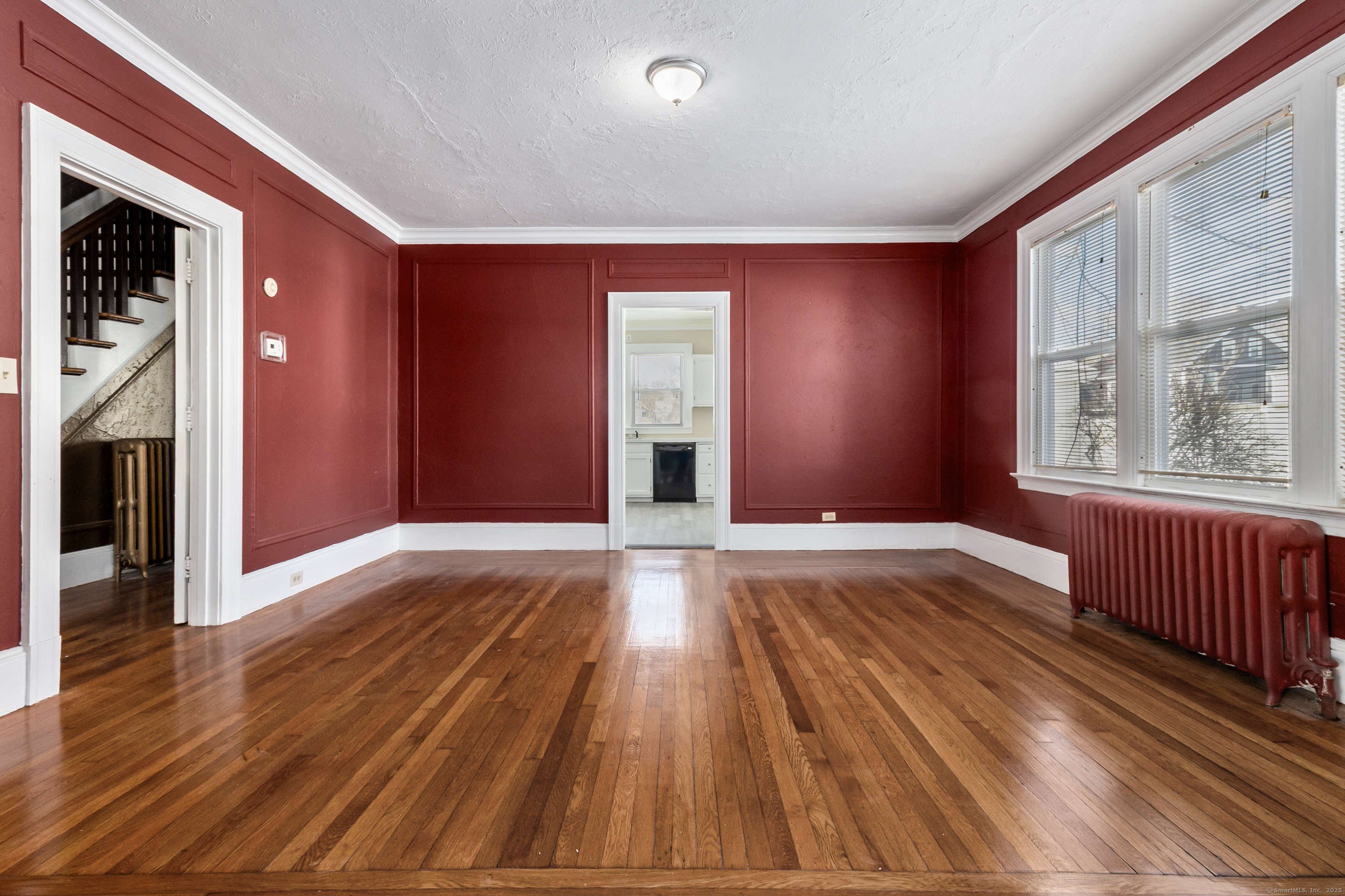 240 Central Avenue Property Photo 17