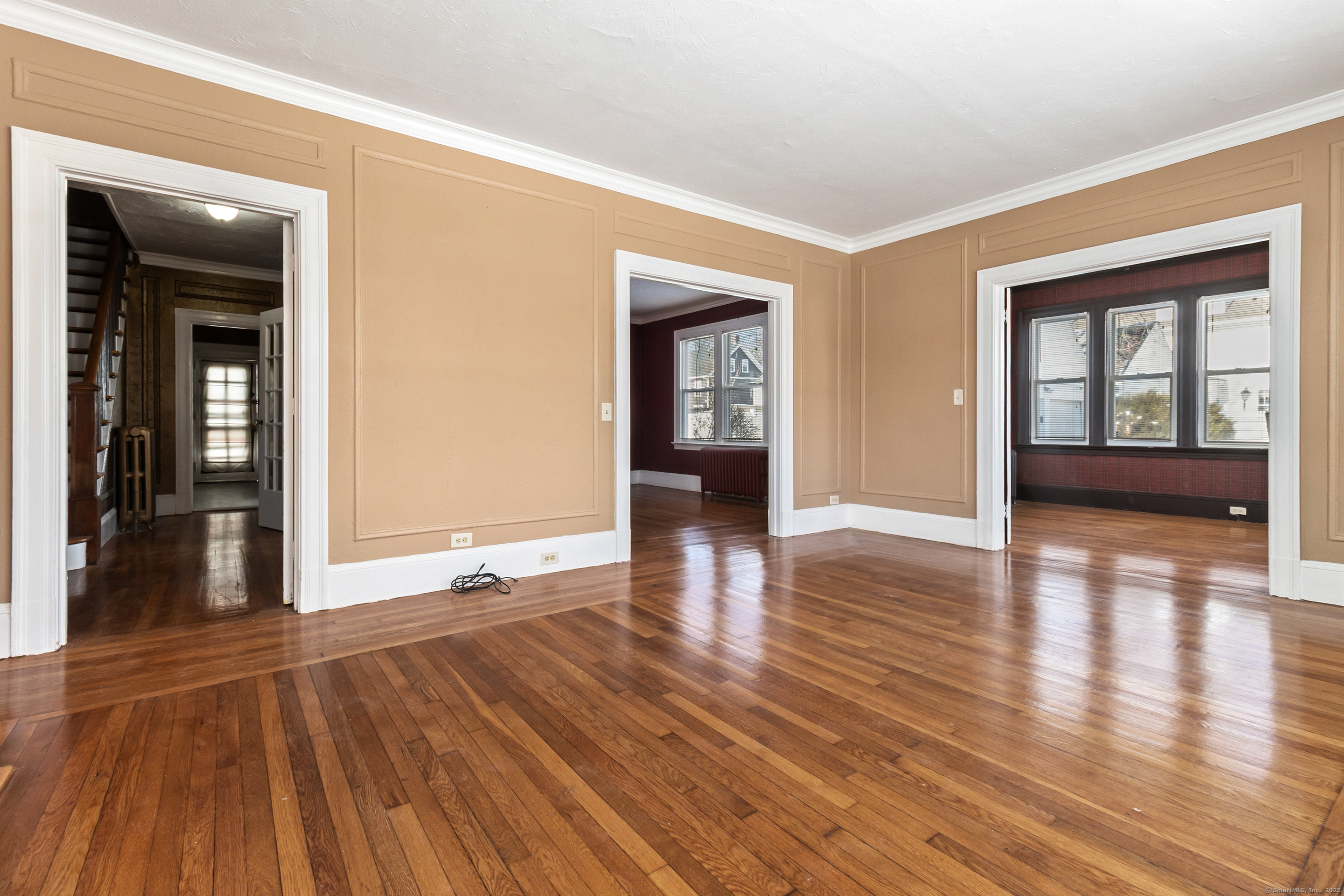 240 Central Avenue Property Photo 21