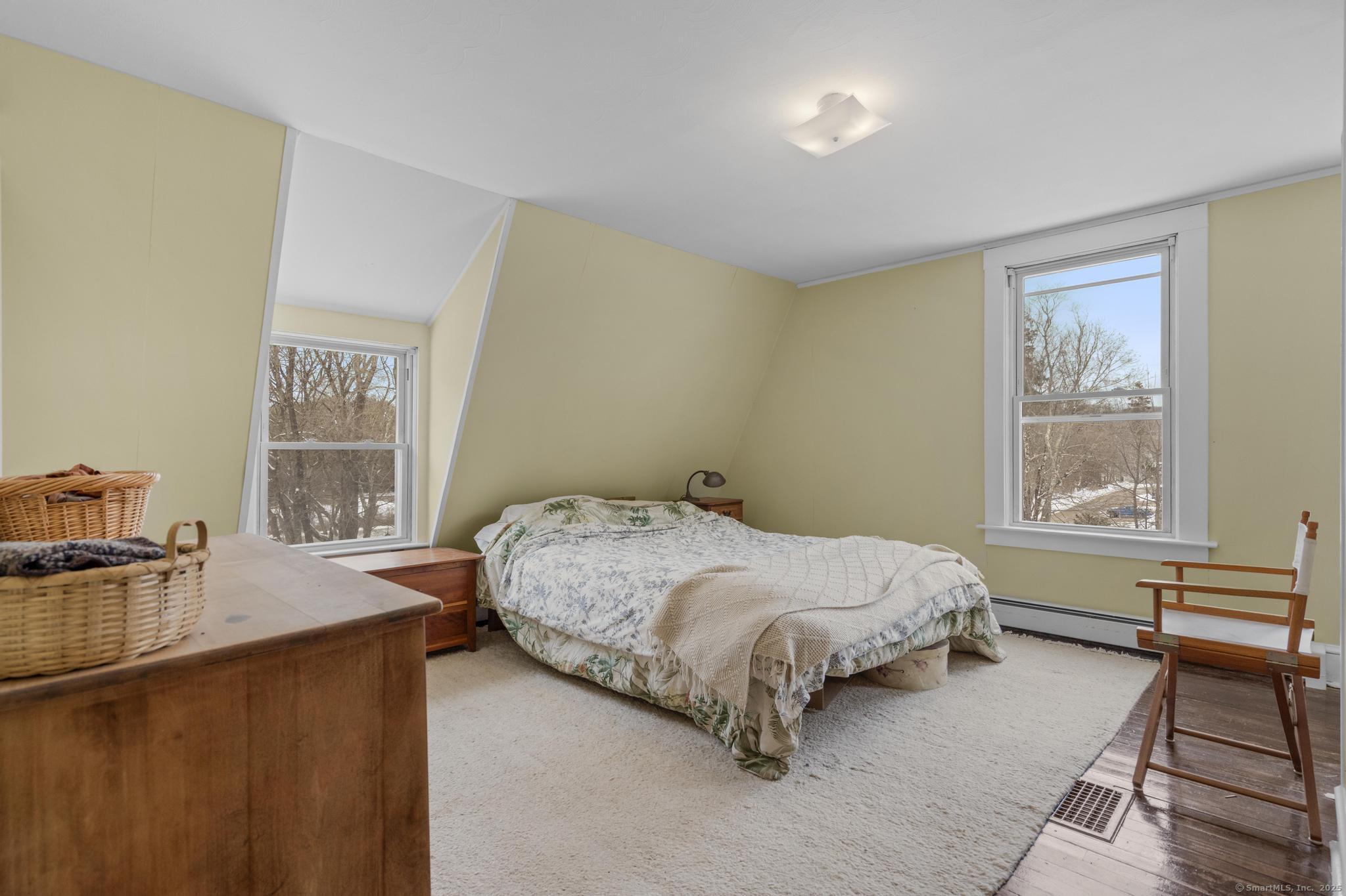 8 Center Street Property Photo 34