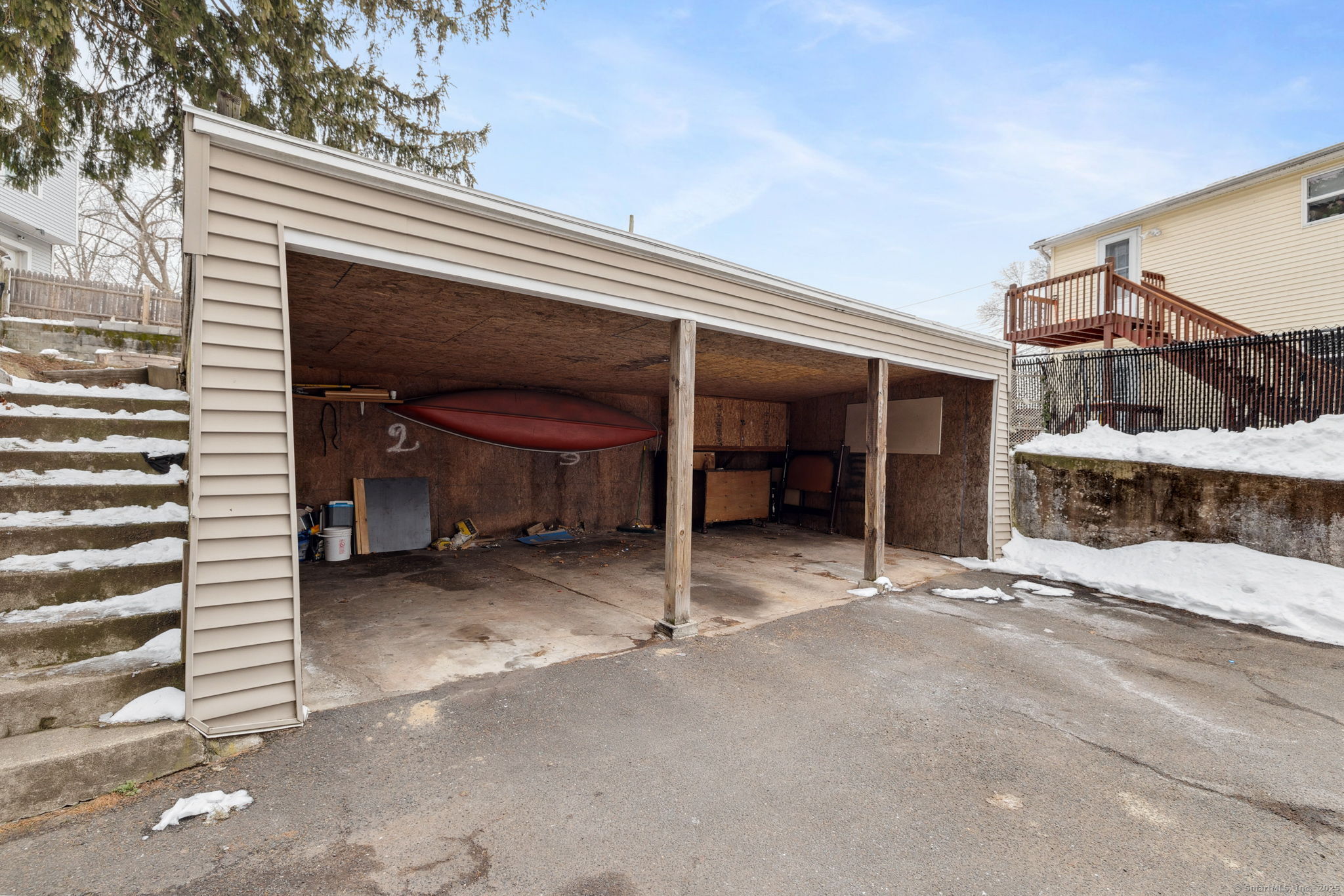 241 Ferry Street Property Photo 4