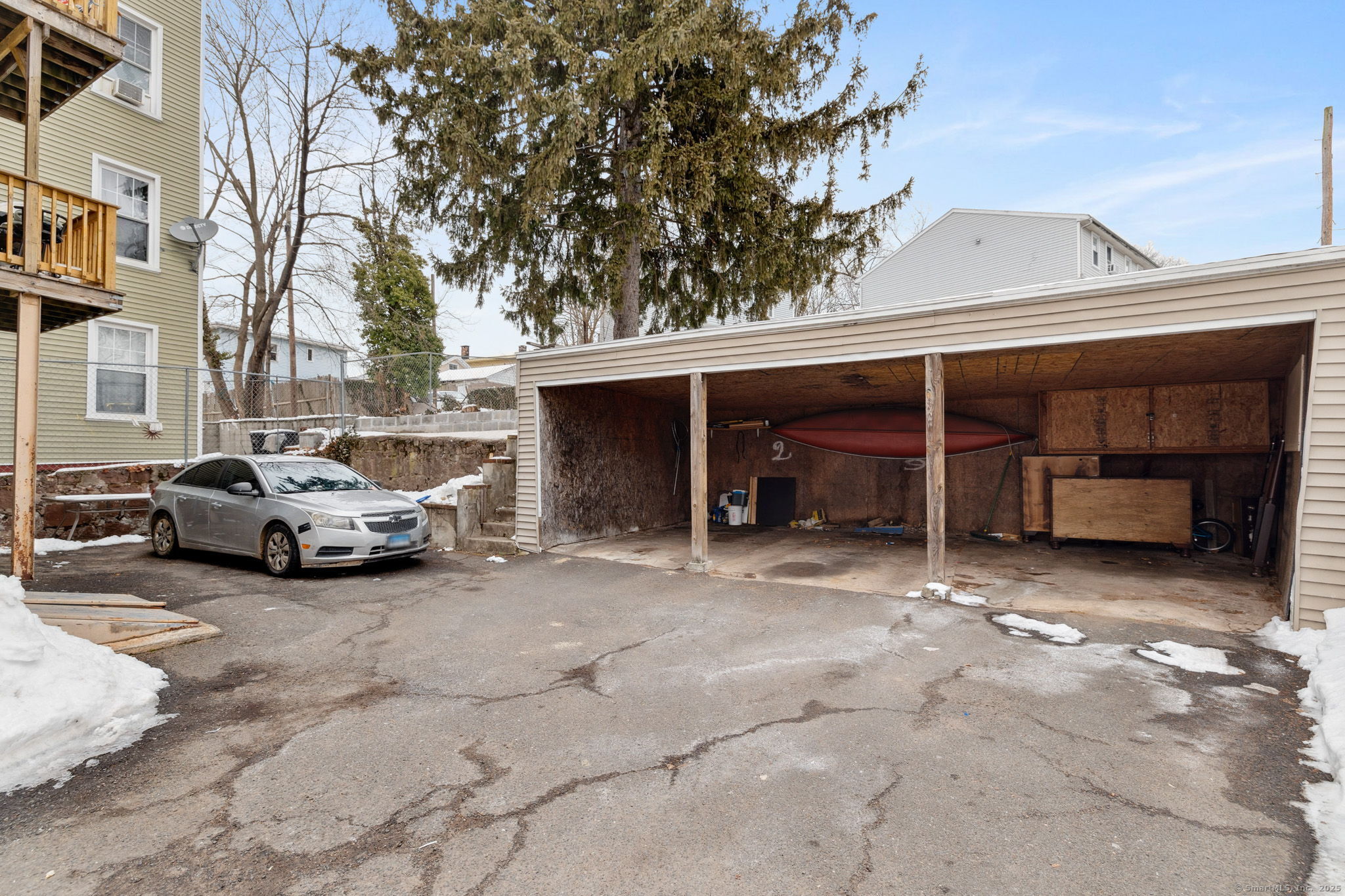 241 Ferry Street Property Photo 5
