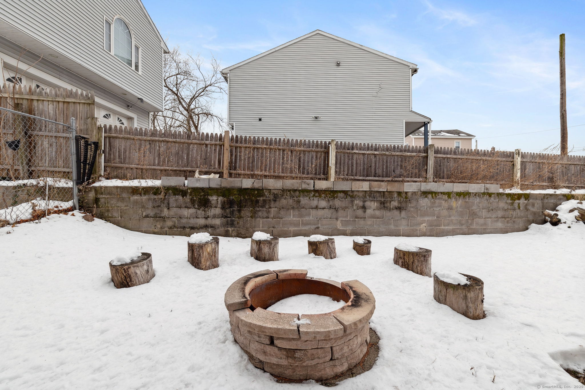 241 Ferry Street Property Photo 10