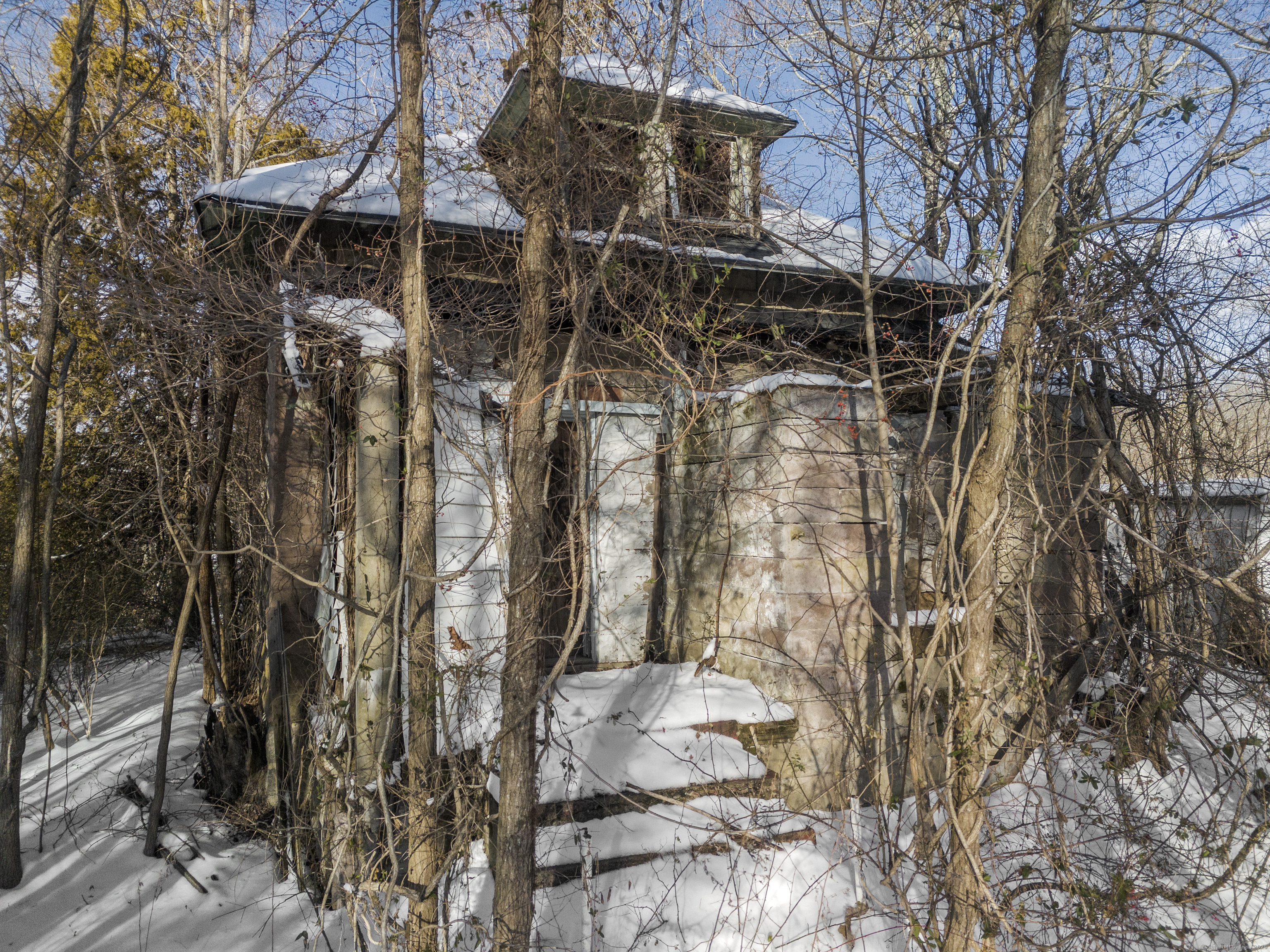 436 Boston Post Rd Property Photo 13