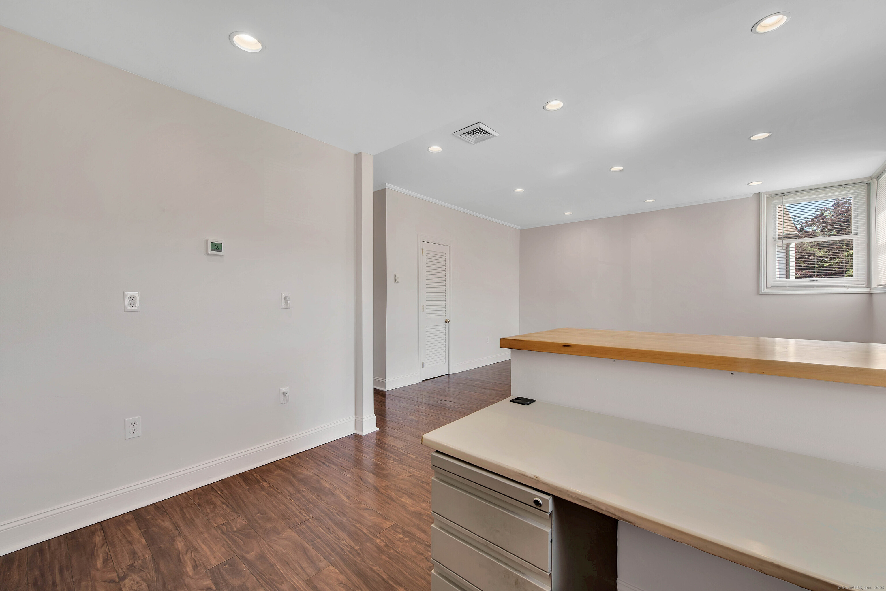 87 Custer Street Property Photo 13