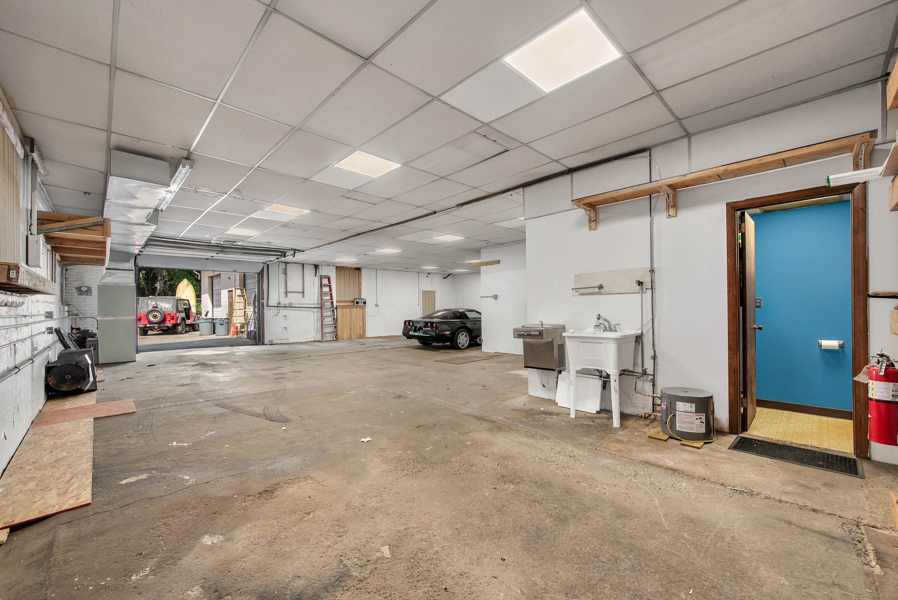 87 Custer Street Property Photo 20