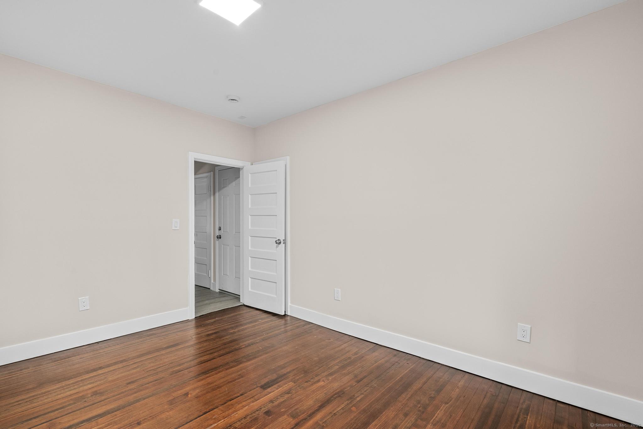 541 Church Street Property Photo 10