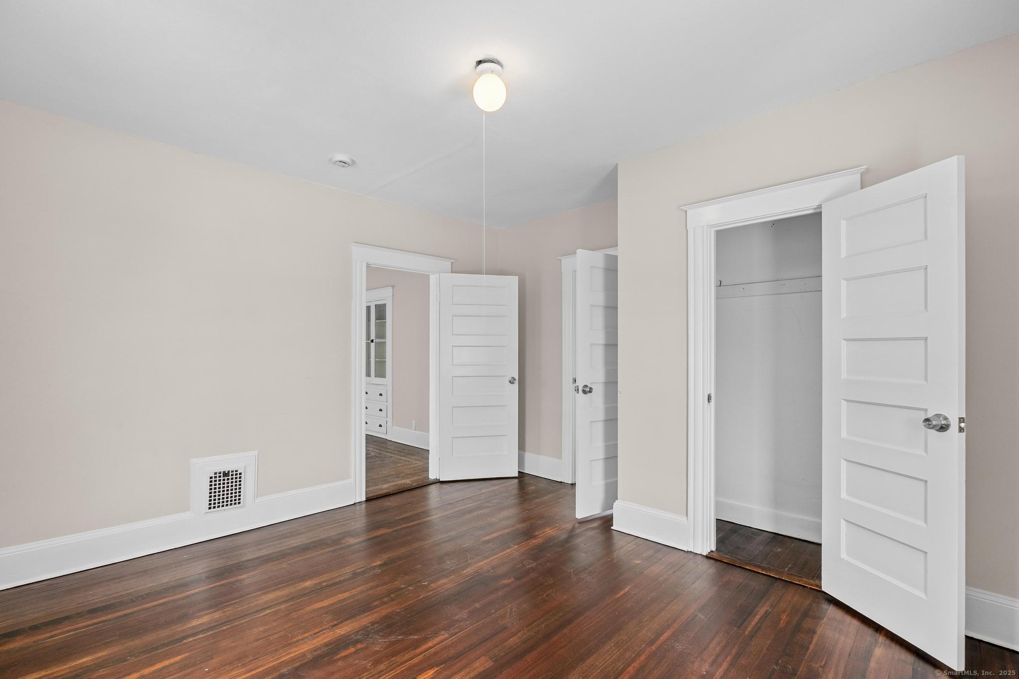 541 Church Street Property Photo 13