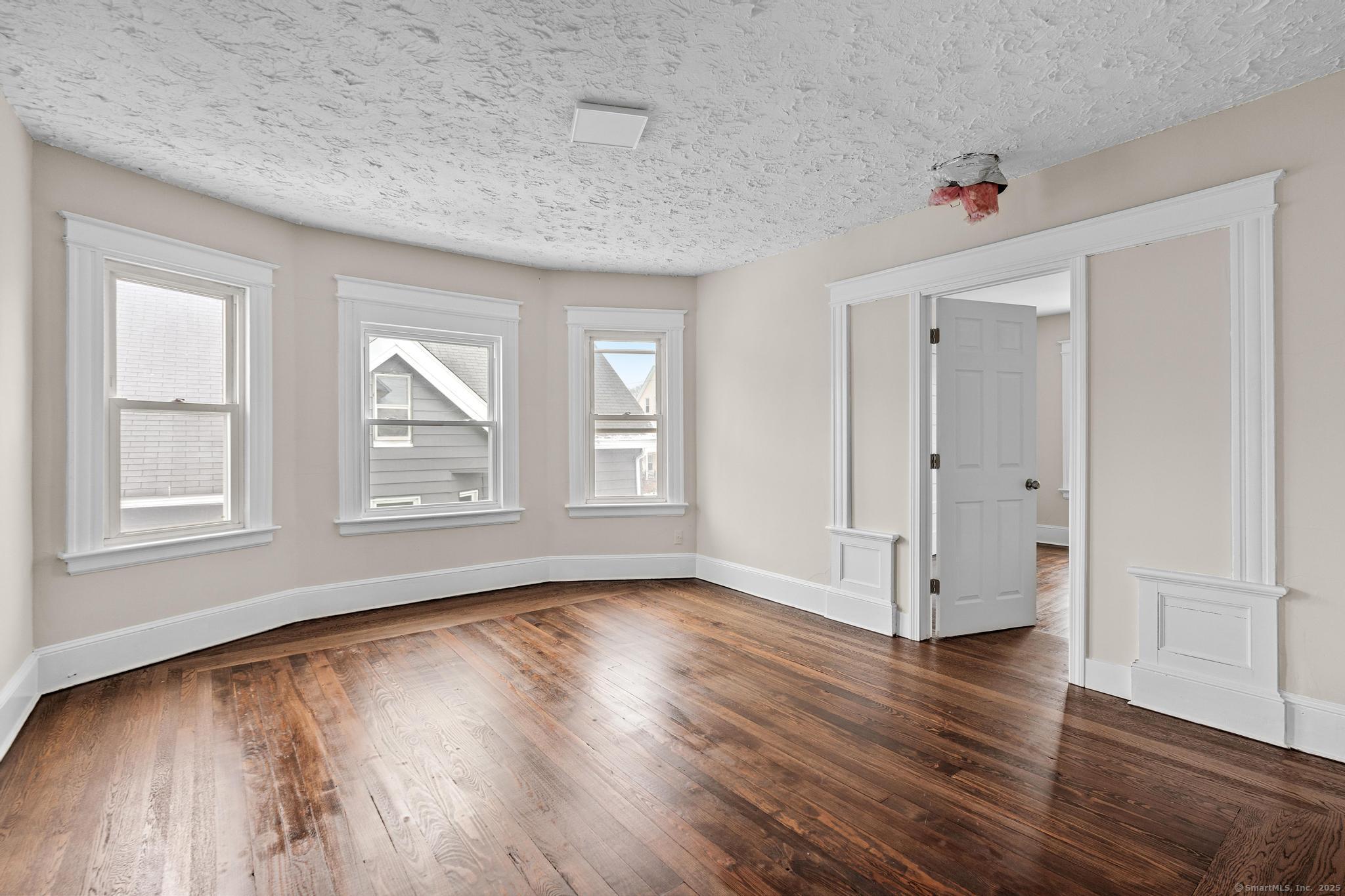 541 Church Street Property Photo 22