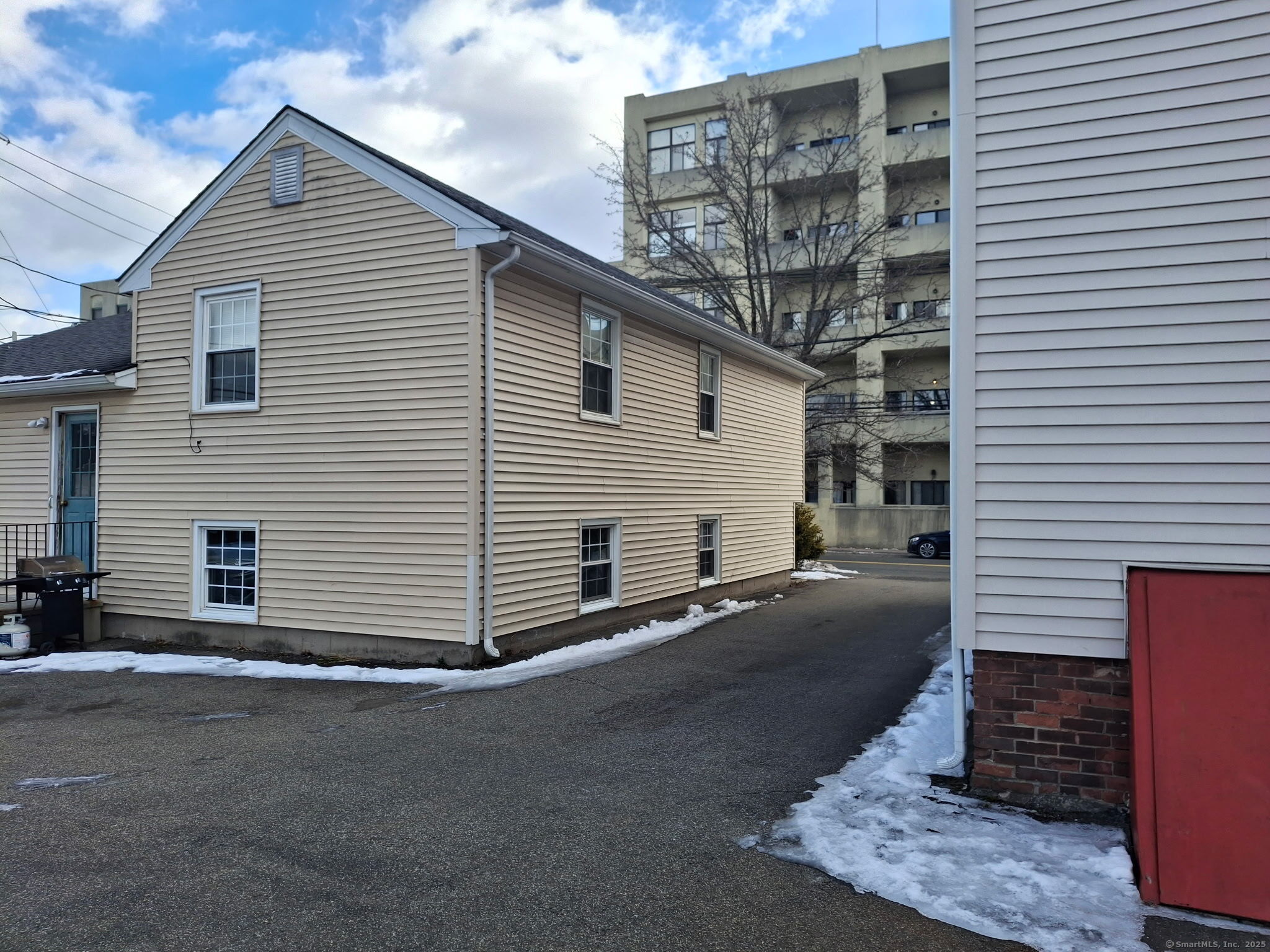 55 Cherry South Street Property Photo 4