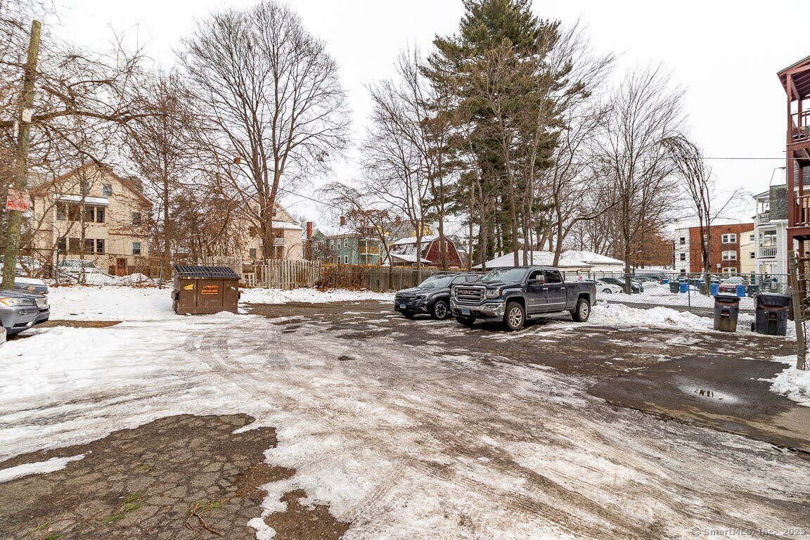 1084 Capitol Avenue Property Photo 21