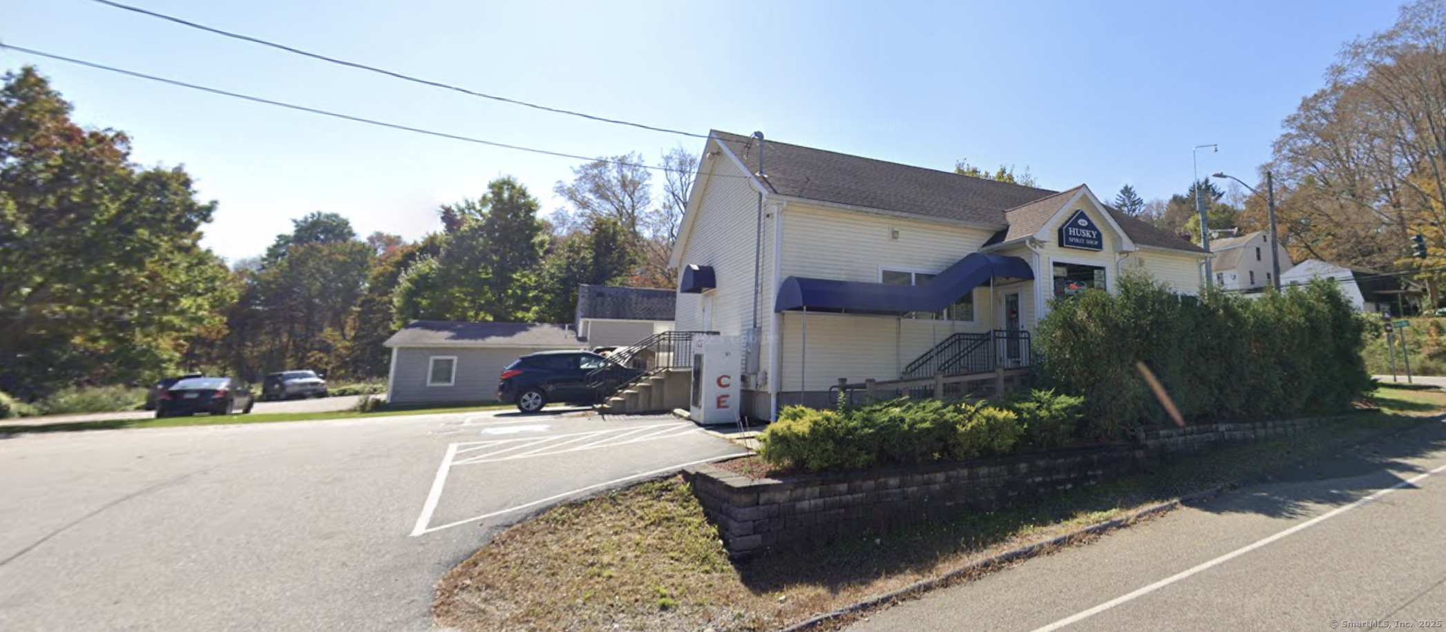 454 Storrs Road Property Photo 1