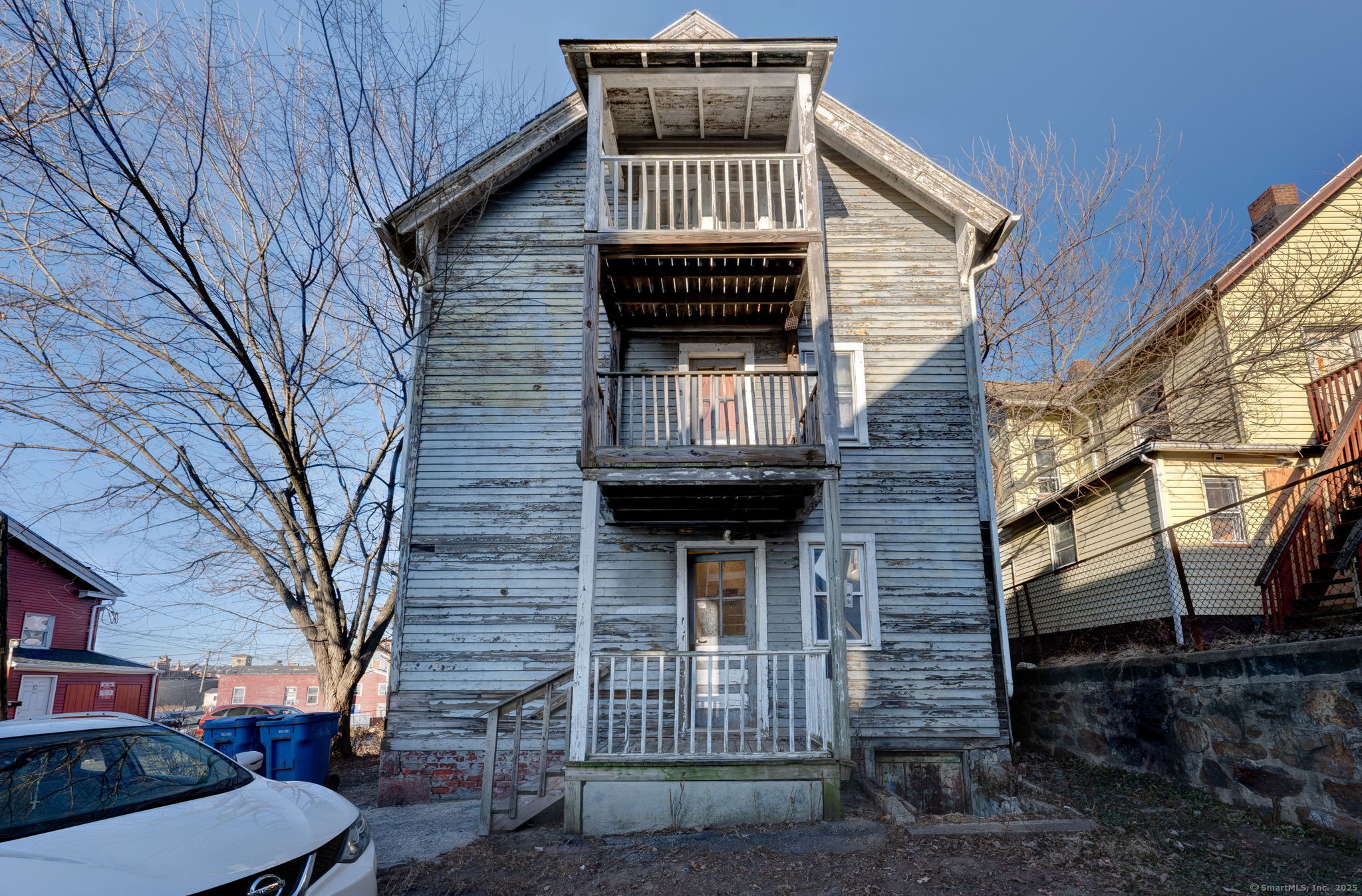 14 Wall Street Property Photo 3