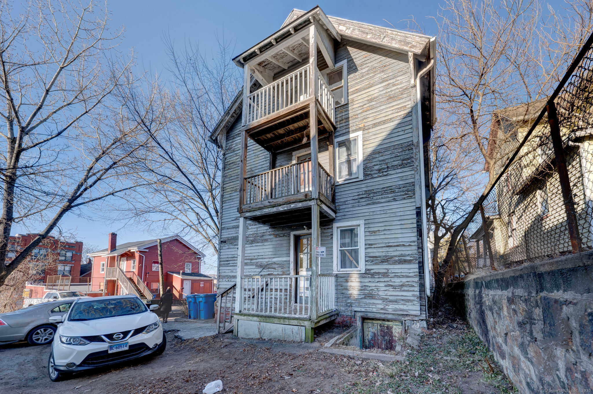 14 Wall Street Property Photo 4