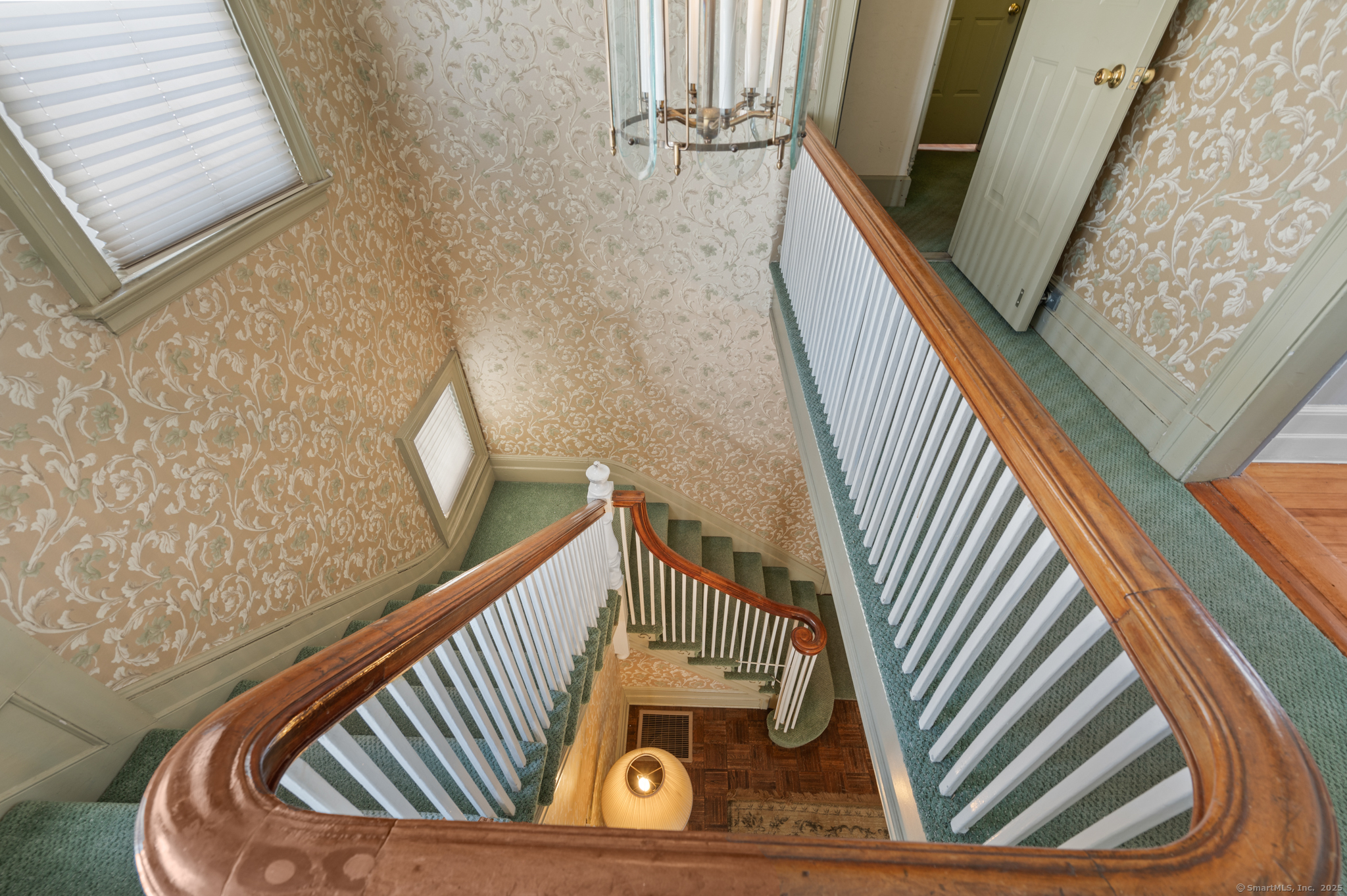 2268 Main Street Property Photo 8