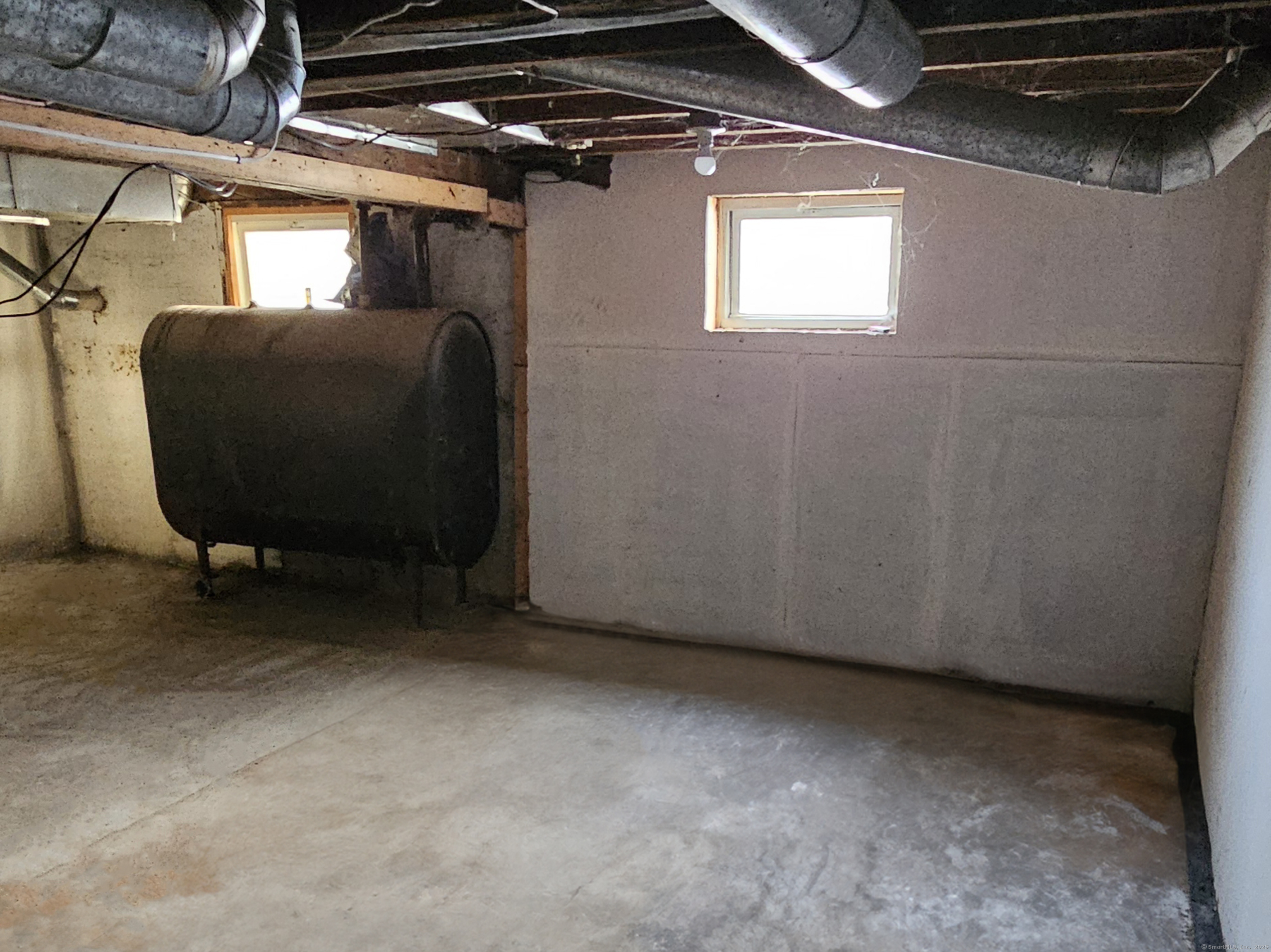 40 Boys Avenue Property Photo 6
