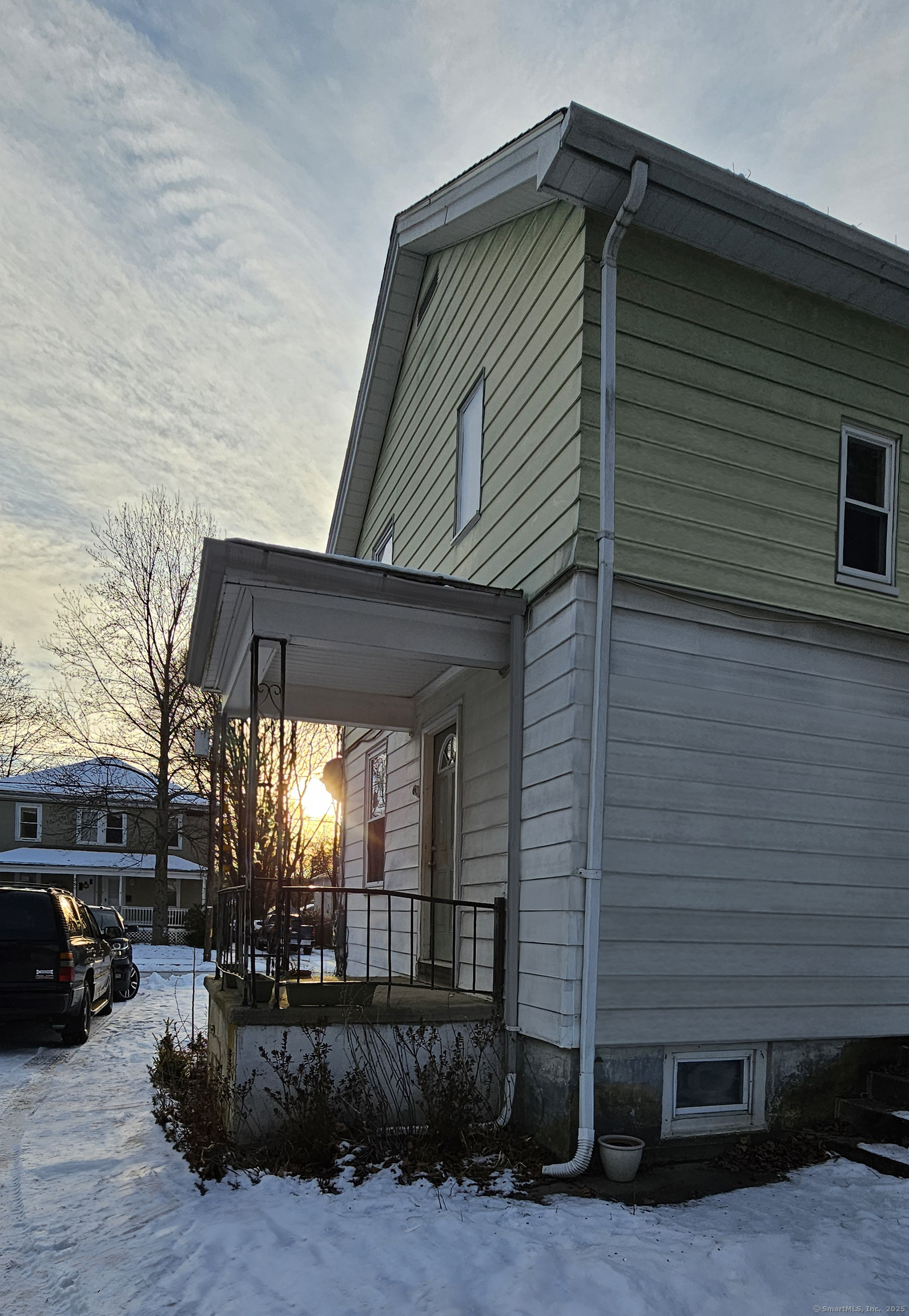40 Boys Avenue Property Photo 7