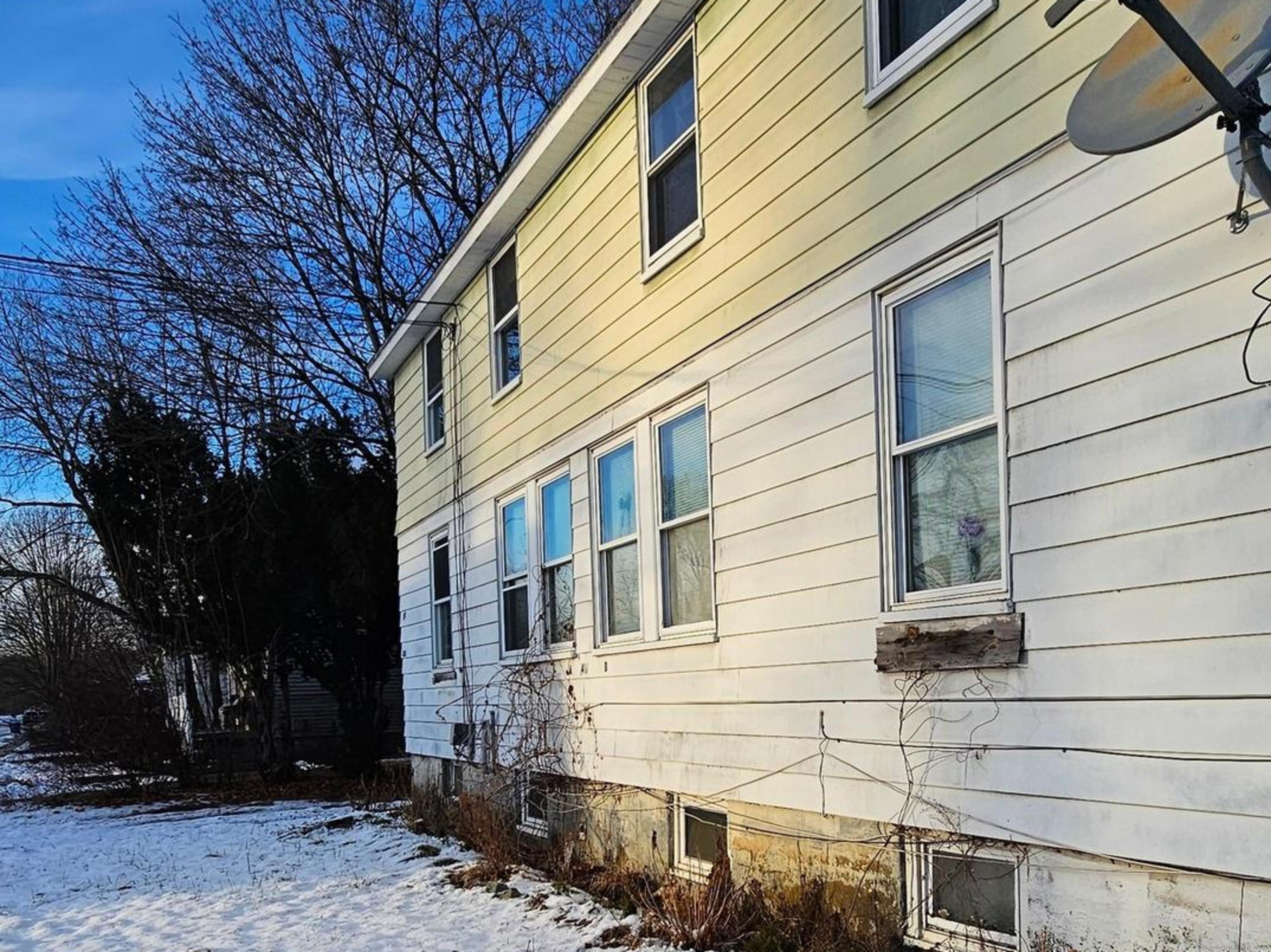 40 Boys Avenue Property Photo 11