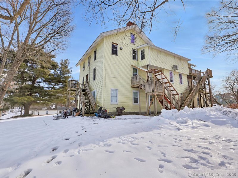 7 Park West Street Property Photo 10