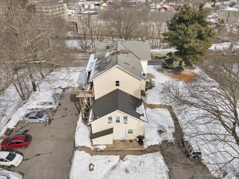 7 Park West Street Property Photo 11