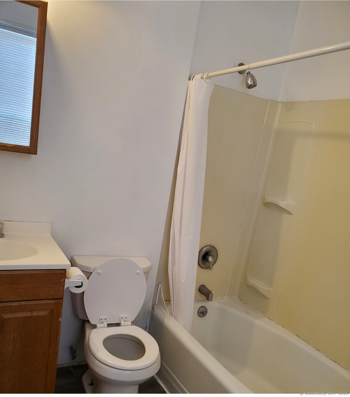 50 Beacon Street Property Photo 10