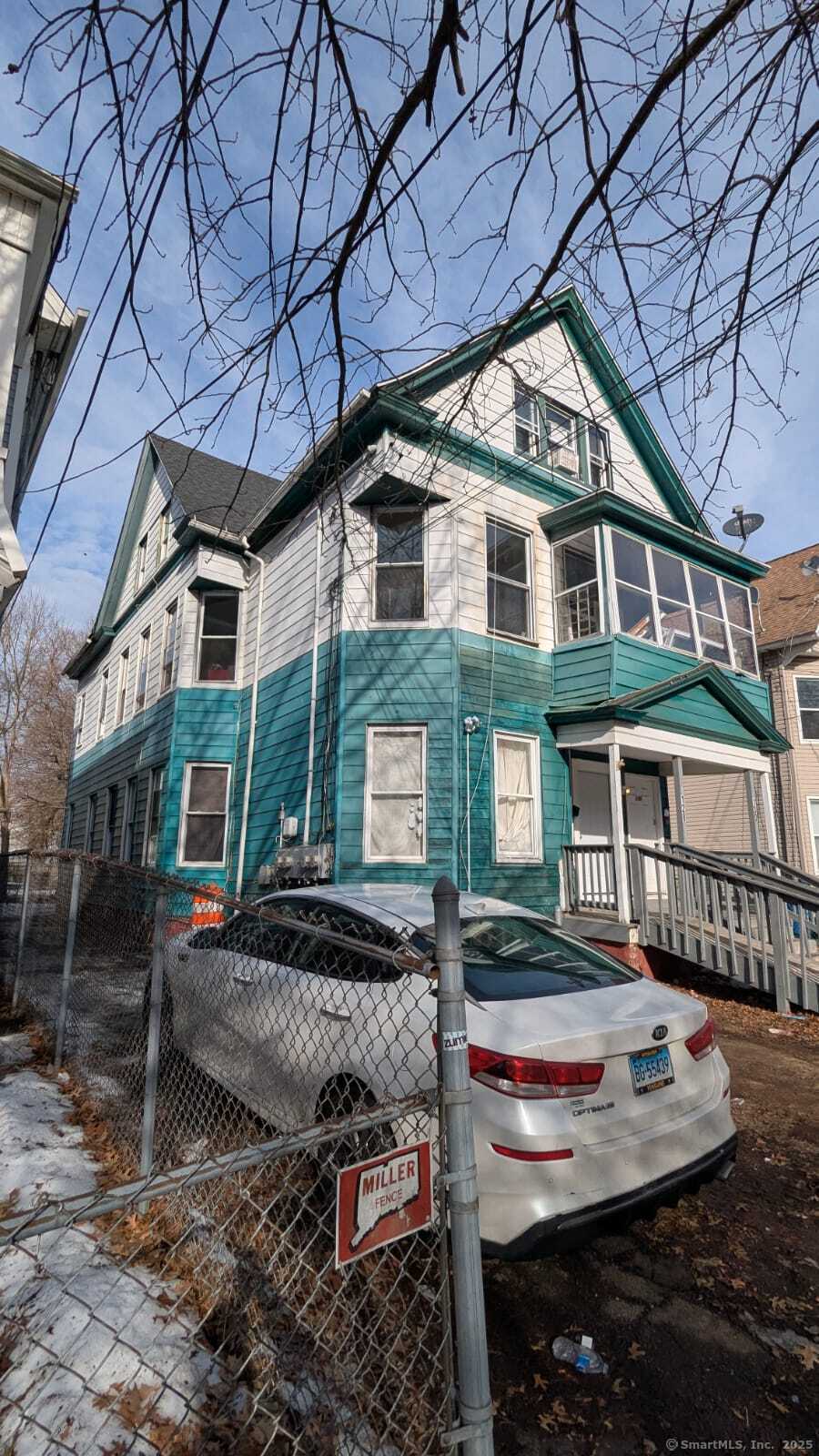128 Shelton Avenue Property Photo 2