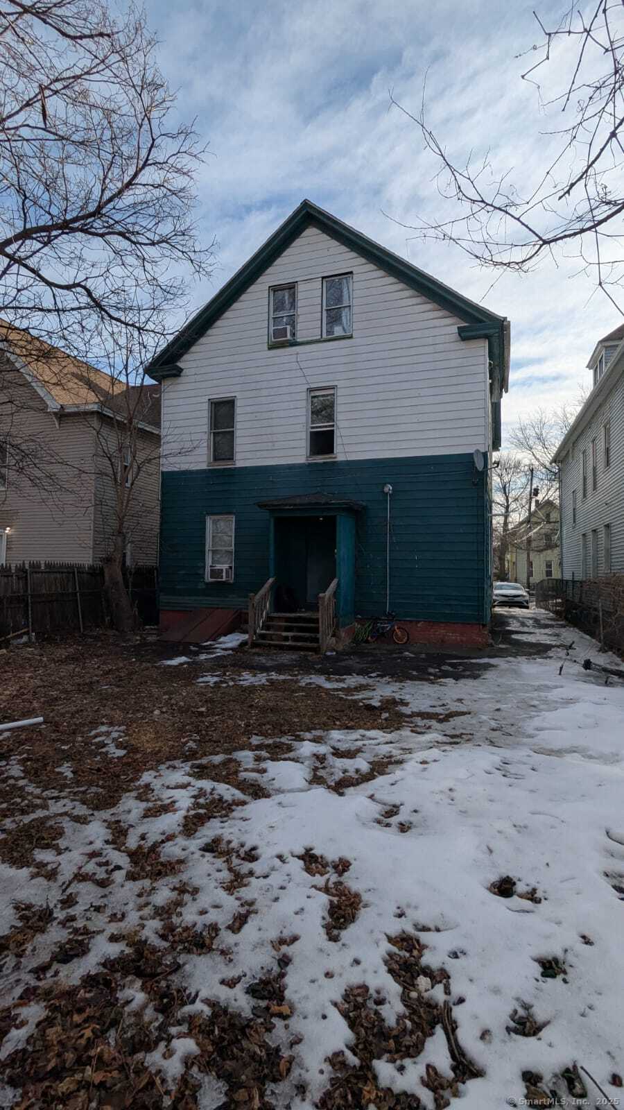 128 Shelton Avenue Property Photo 3