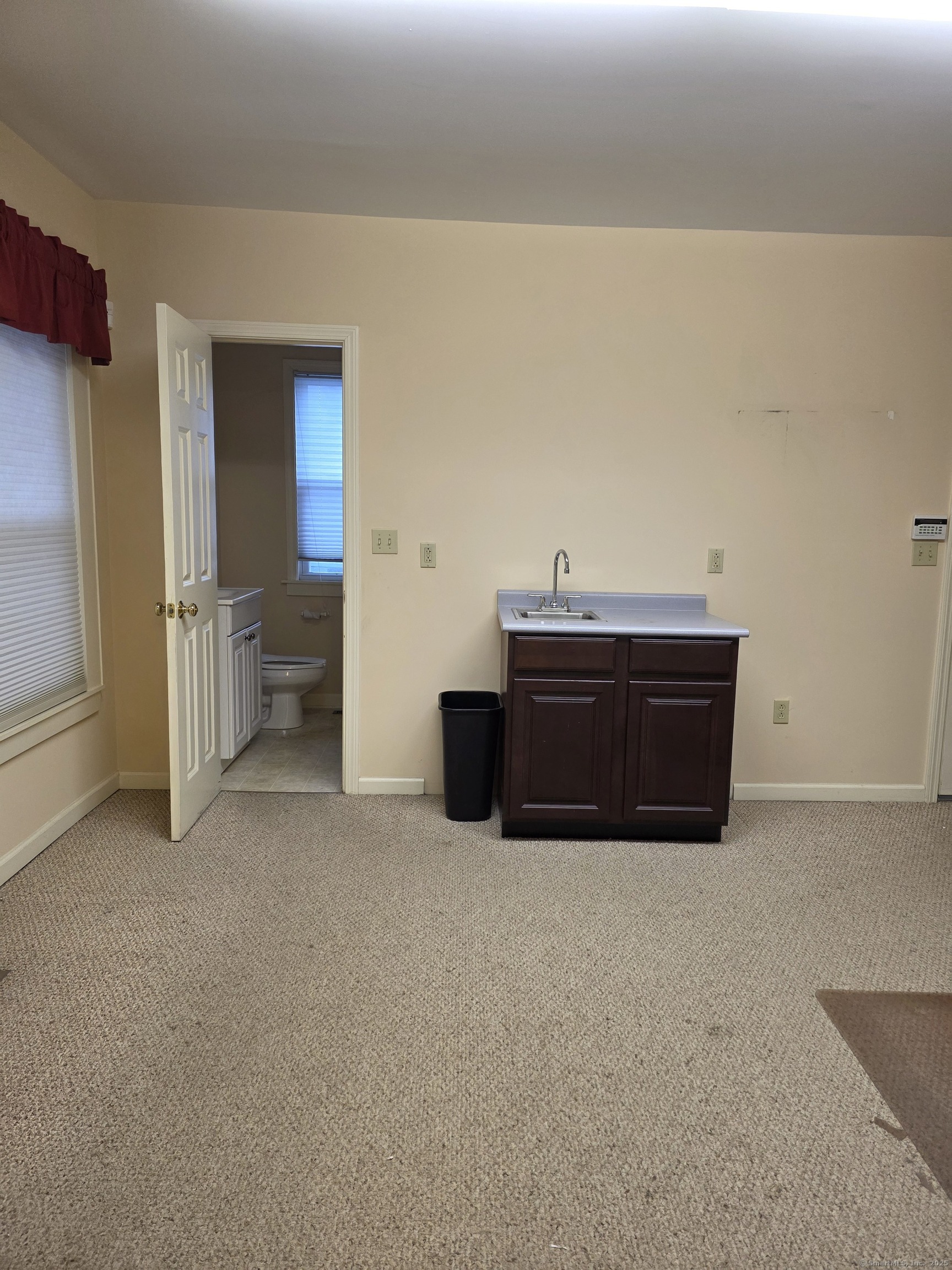 1164 Townsend Avenue Property Photo 7