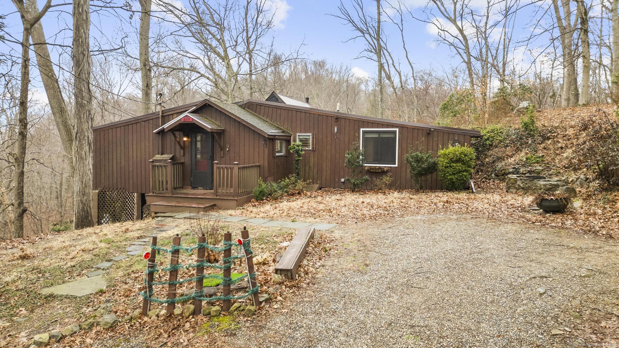 683 Berkshire Road Property Photo 1