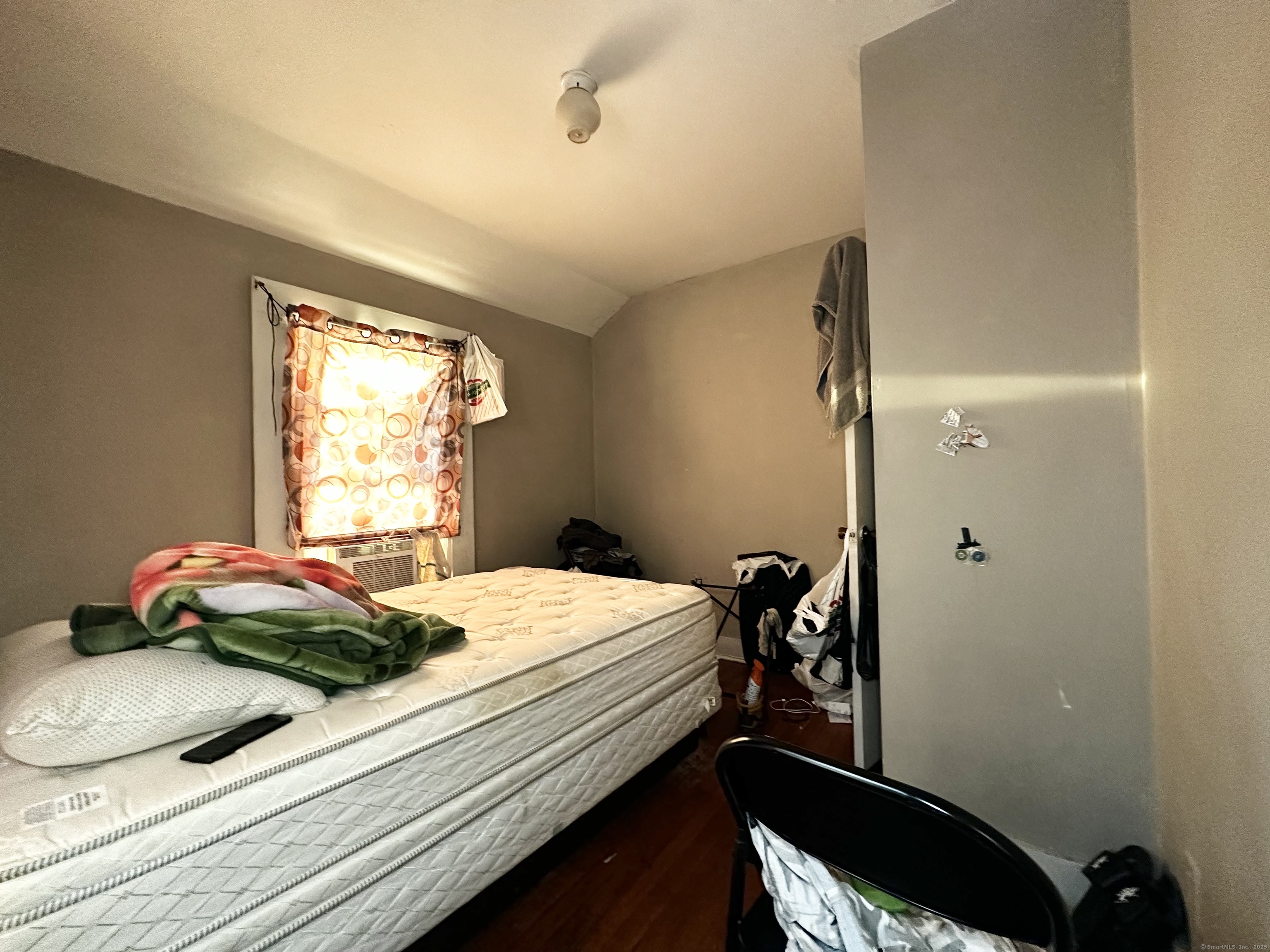 98 Sylvan Avenue Property Photo 22