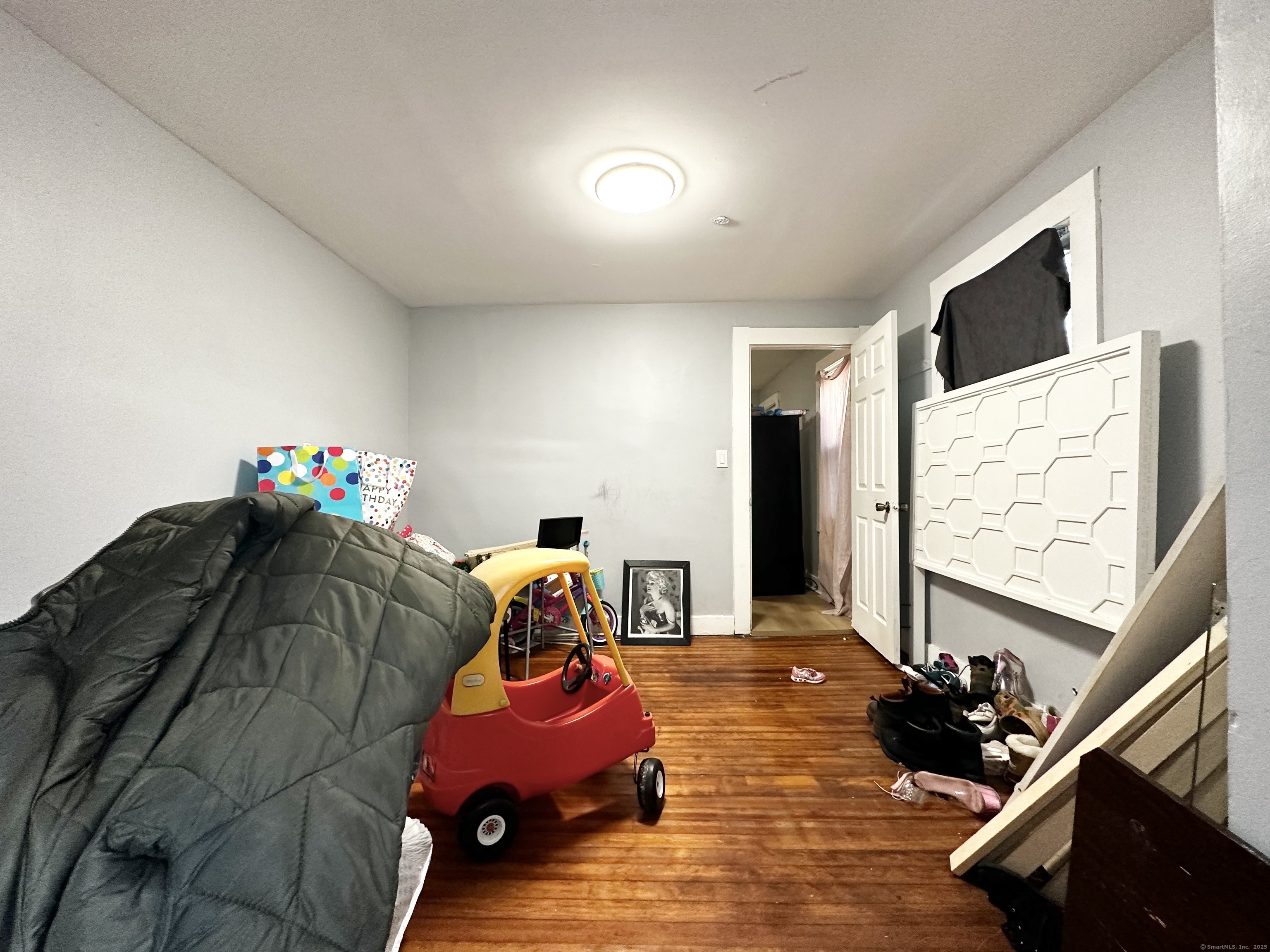 98 Sylvan Avenue Property Photo 23