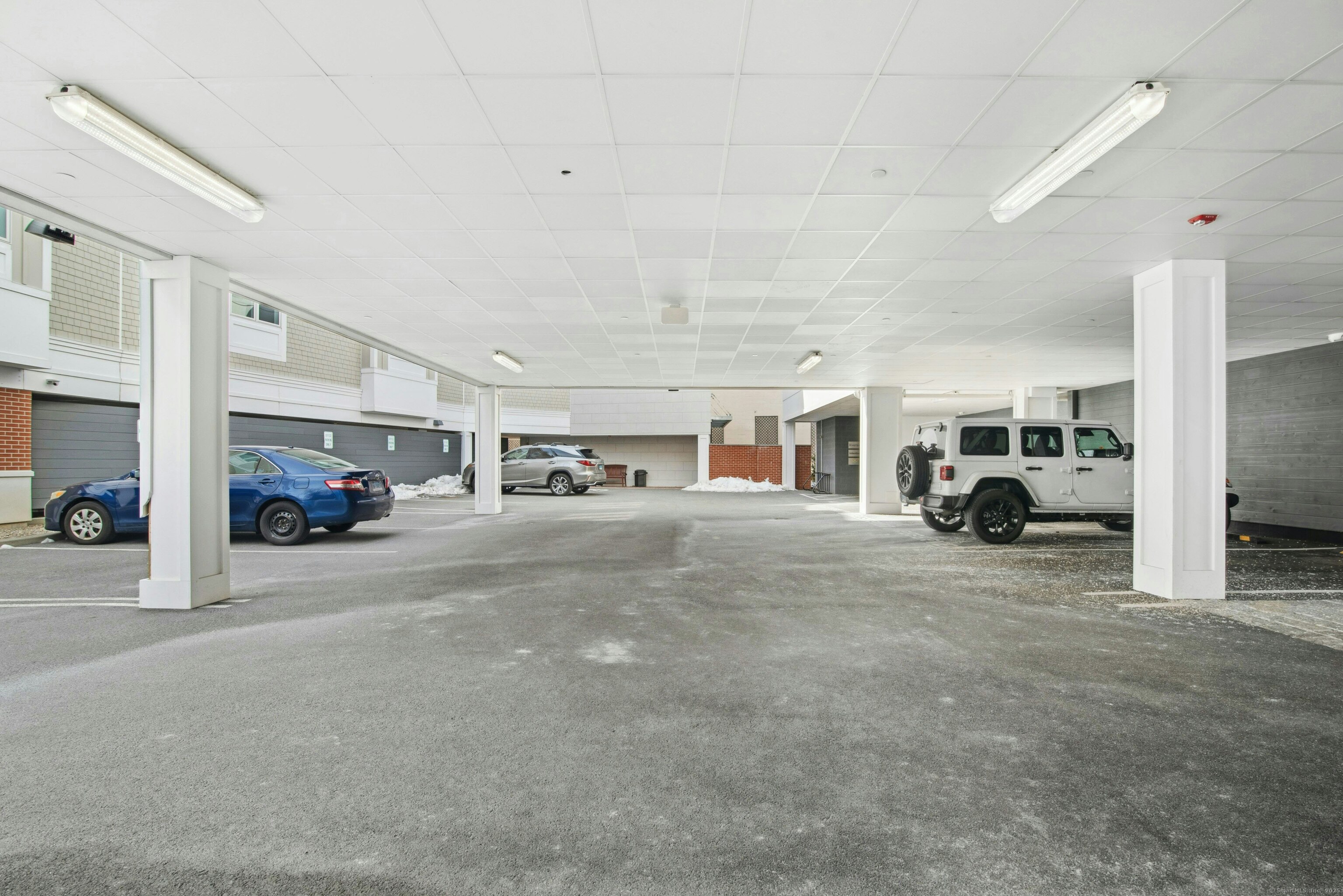 23 Vitti 201 Street Property Photo 10