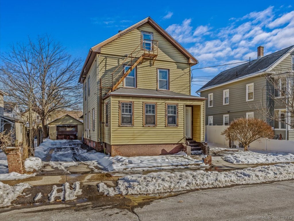 8 East Street Property Photo 2