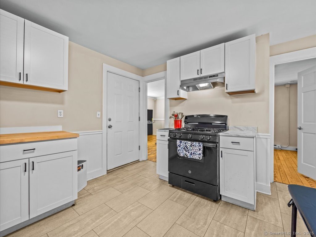 8 East Street Property Photo 7