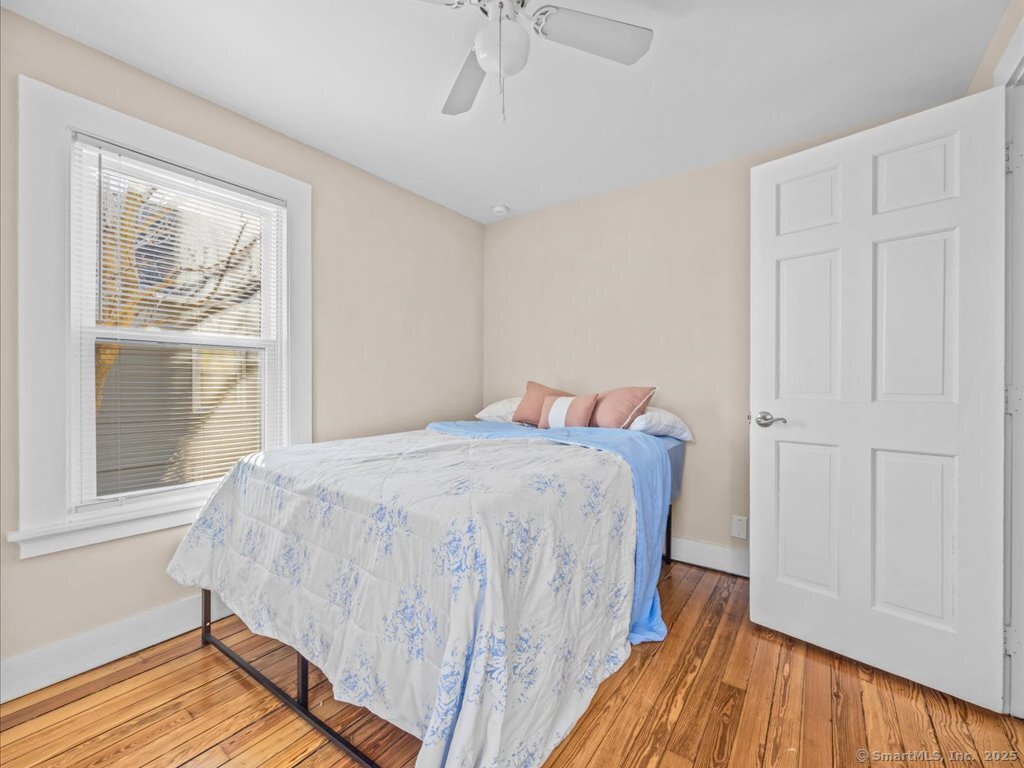 8 East Street Property Photo 10
